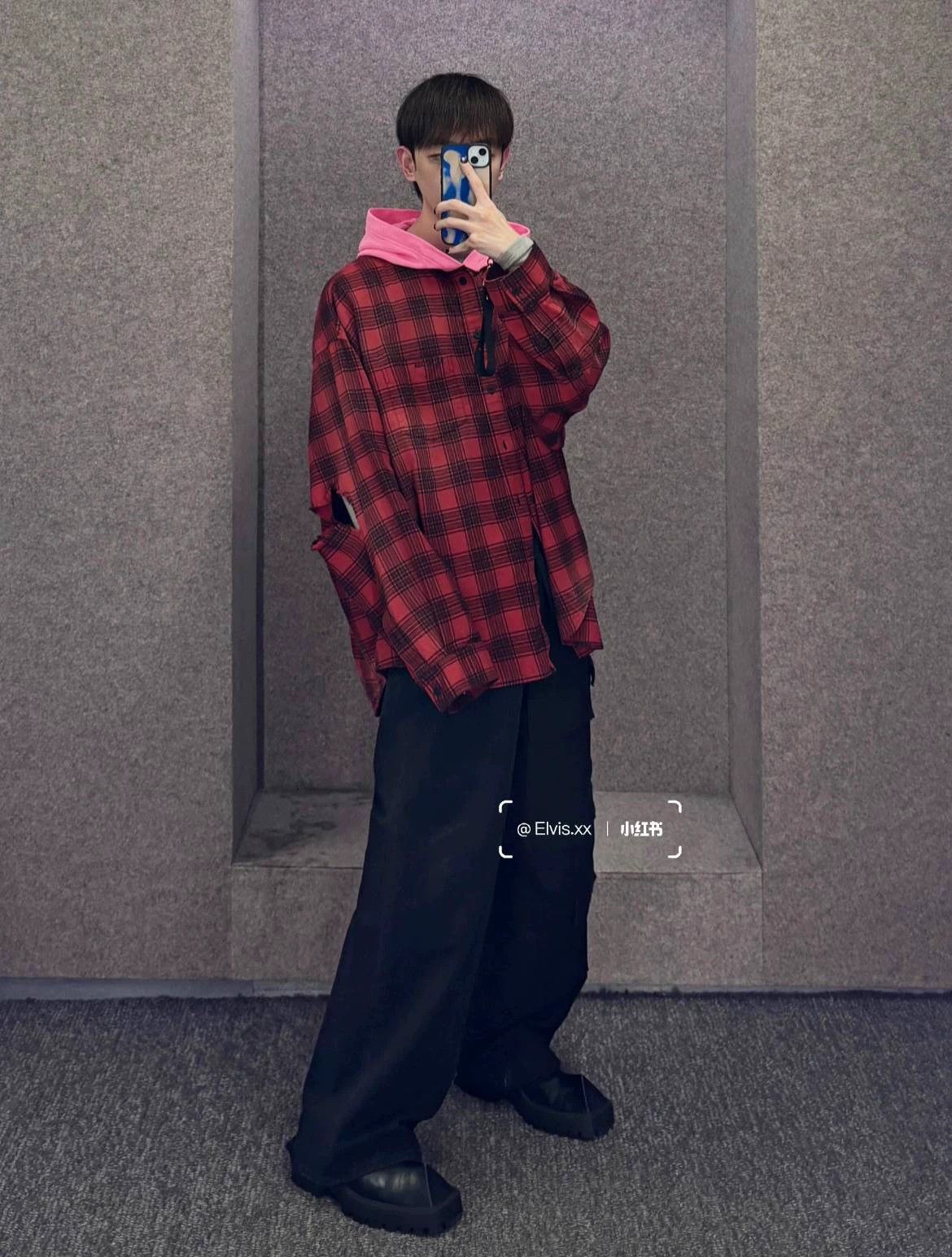 Balenciaga Balenciaga Hooded Check Distressed Shirt Size US M / EU 48-50 / 2 - 7 Thumbnail