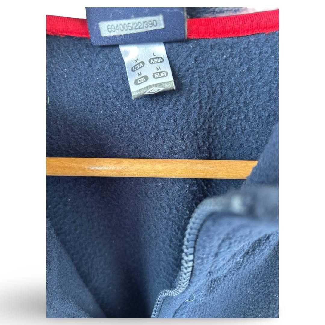 Umbro Umbro fleece vtg #711 Size US M / EU 48-50 / 2 - 2 Thumbnail