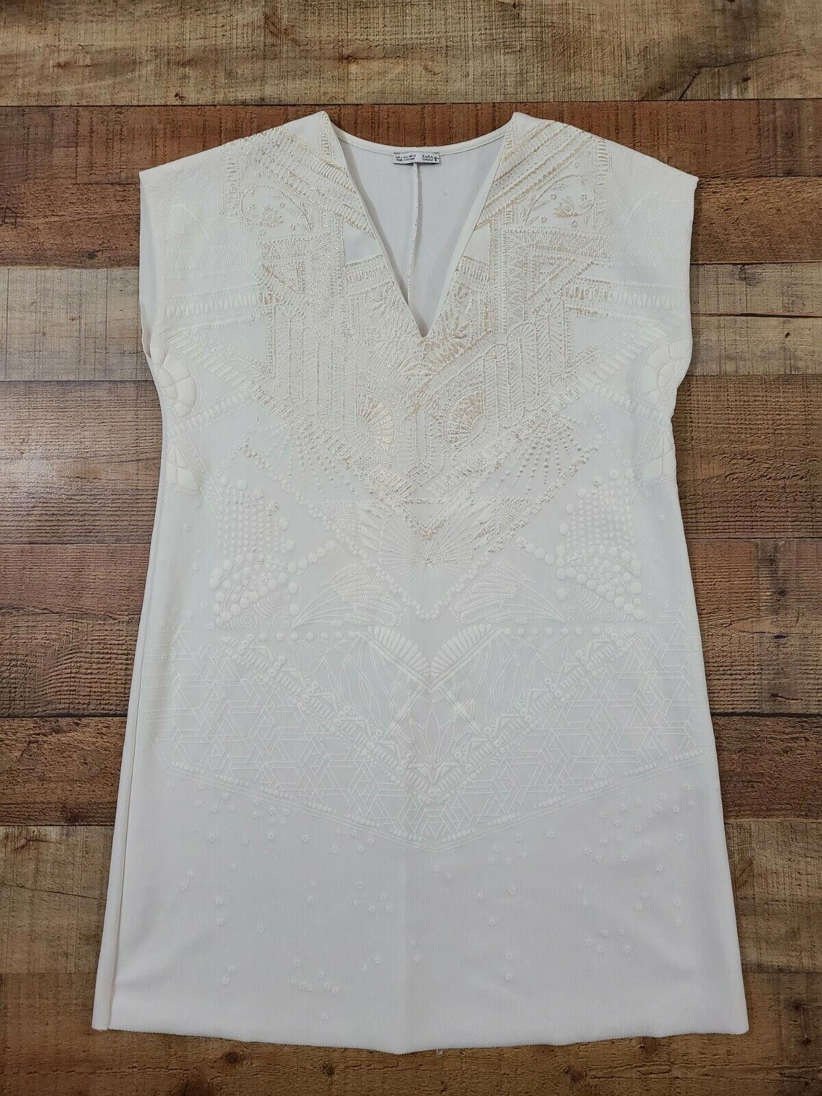 Zara Zara WB Collection Dress Large White Gold V Neck Sheath Ss Size L / US 10 / IT 46 - 1 Thumbnail