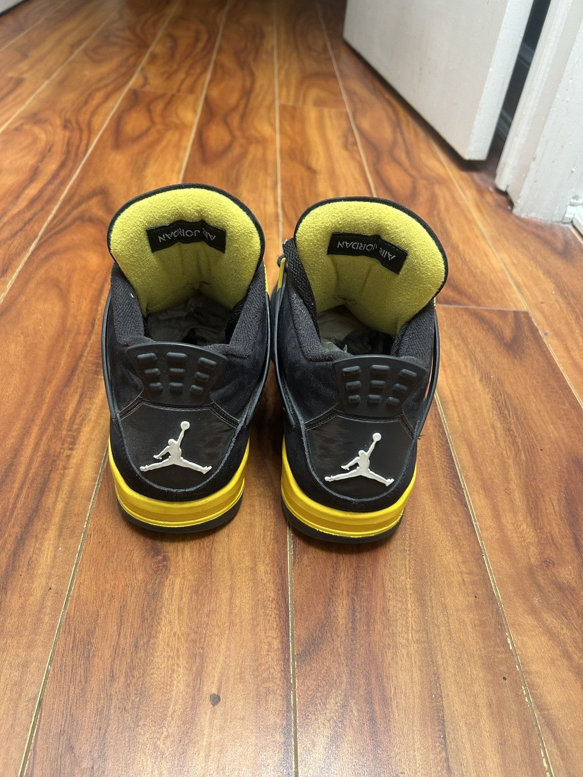 Jordan Brand Jordan 4 Thunders Size US 10 / EU 43 - 4 Thumbnail