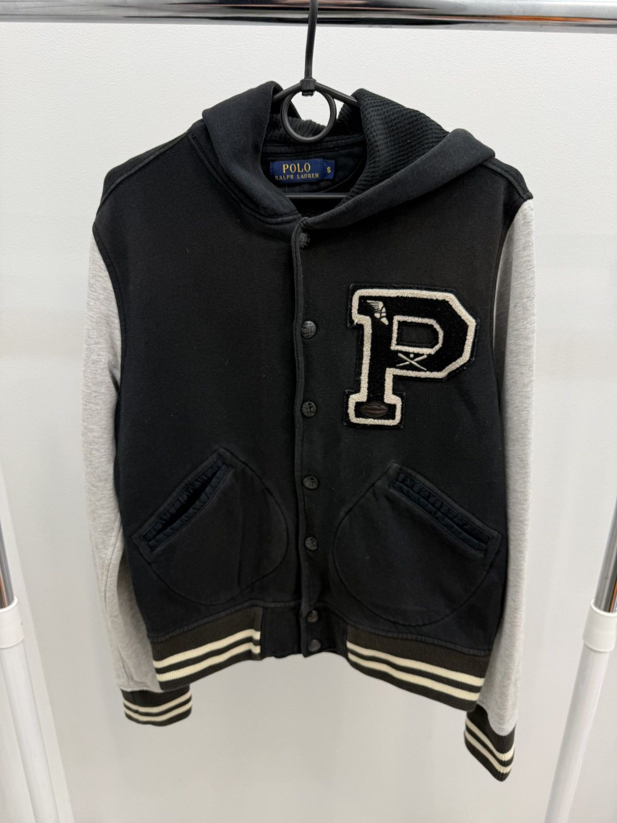 Polo Ralph Lauren Polo Ralph Lauren Varsity P Logo Emblem Bomber Hood Jacket Size US S / EU 44-46 / 1 - 1 Thumbnail