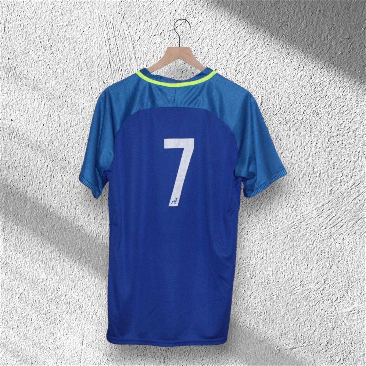 Other Brazil 2016 World Cup Blue Kit Brasil Jersey Size US L / EU 52-54 / 3 - 2 Thumbnail
