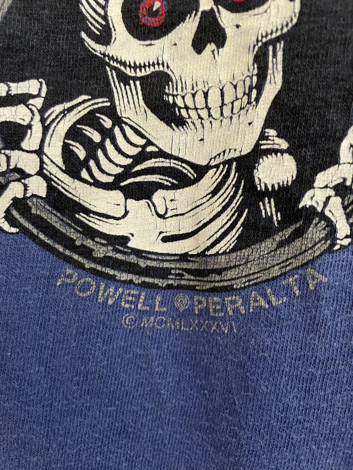Powell Peralta Vintage 80s Powell Peralta Bones Brigade skateboard t shirt Size US M / EU 48-50 / 2 - 7 Thumbnail