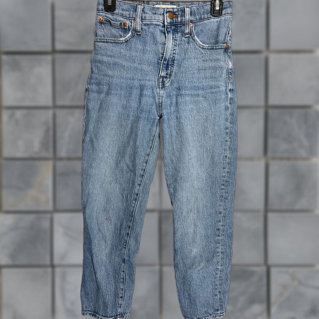 Madewell VINTAGE Madewell Jeans Womens 24 Blue Denim Classic Straight Leg Cotton Blend FlAW Size 42" / US 20 - 1 Thumbnail