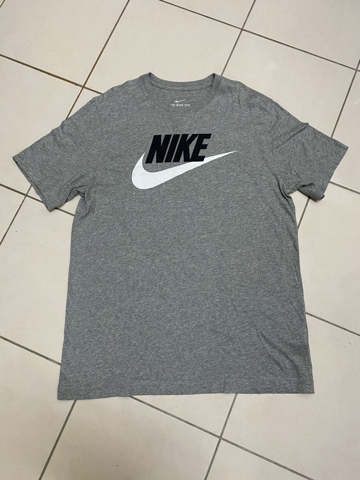 Nike NIKE SWOOSH ‼️ Size US M / EU 48-50 / 2 - 1 Preview