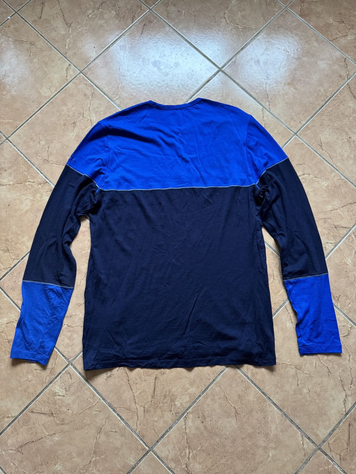 Icebreaker Icebreaker Merino 200 Blue Double Color Hiking LS tee shirt Size US XL / EU 56 / 4 - 10 Thumbnail