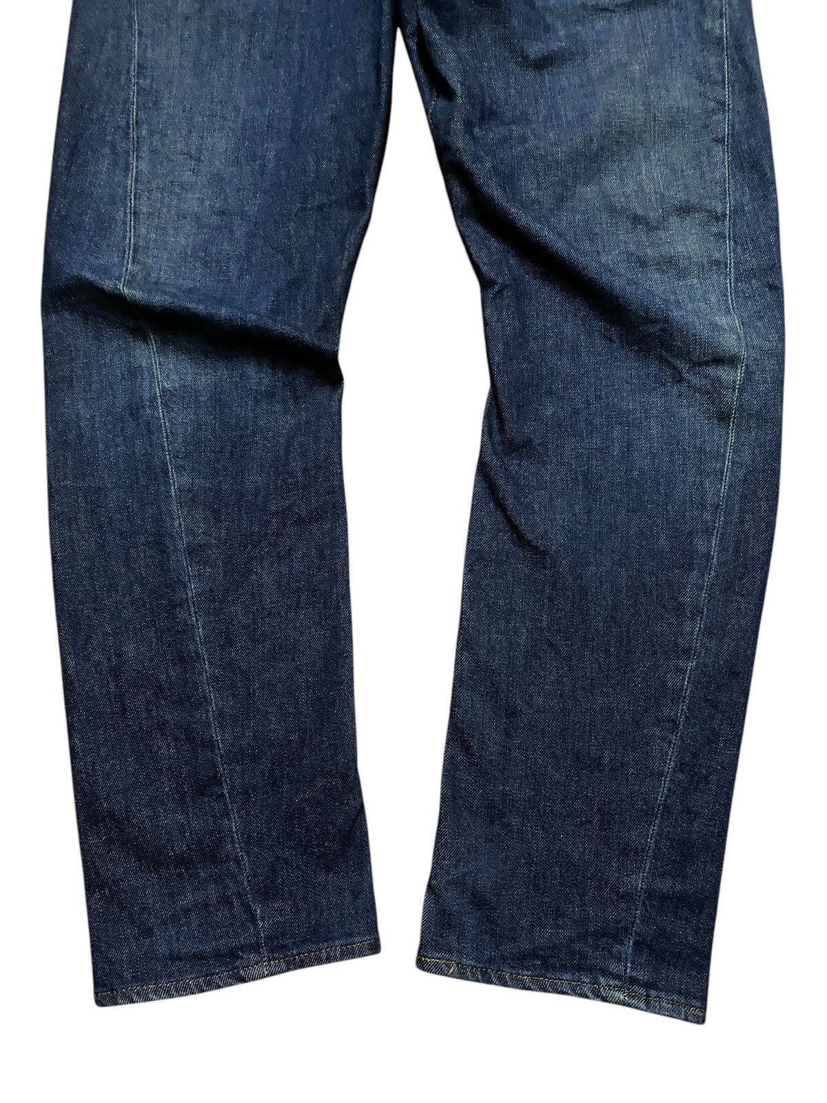 Levi's Vintage Levis Engineered Twisted Leg Blue Wash Slim Jeans Size US 32 / EU 48 - 5 Thumbnail
