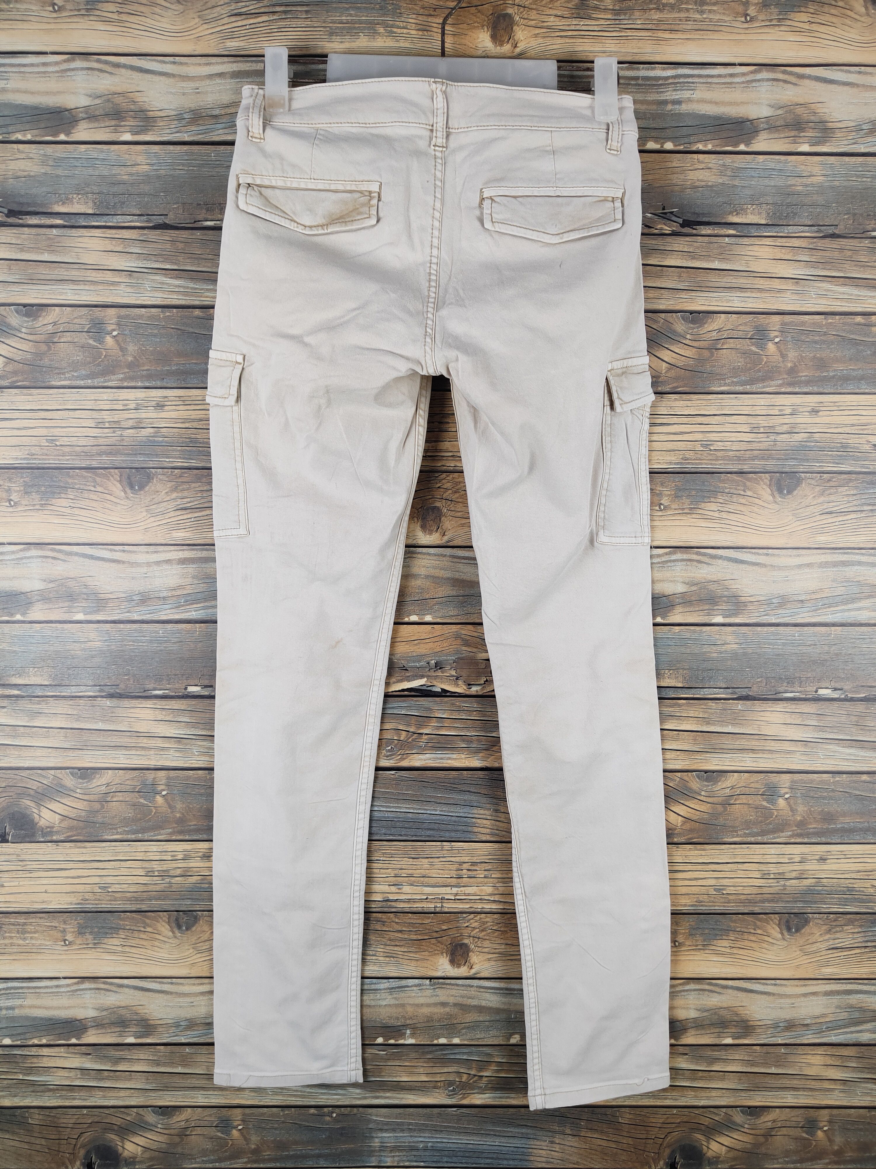 Japanese Brand DL Uniqlo Ivory Multipocket Cargo Pants #2340 Size 25" / US 0 / IT 36 - 7 Thumbnail