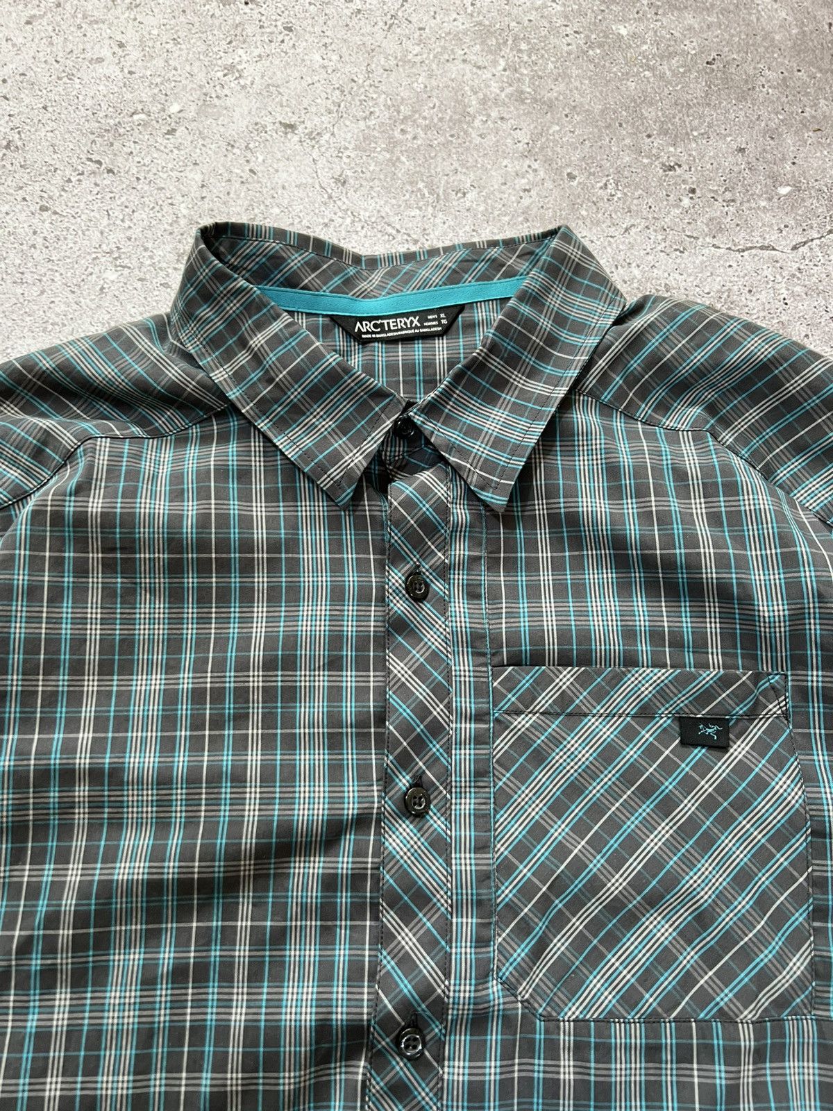 Arc'teryx Arcteryx Outdoor Button Up Mountain Y2K Pocket Shirt Mens XL Size US XL / EU 56 / 4 - 3 Thumbnail