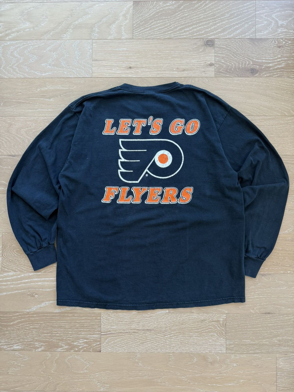 NHL Vintage Let’s Go Flyers NHL Bud Light Long Sleeve Size US XL / EU 56 / 4 - 9 Thumbnail
