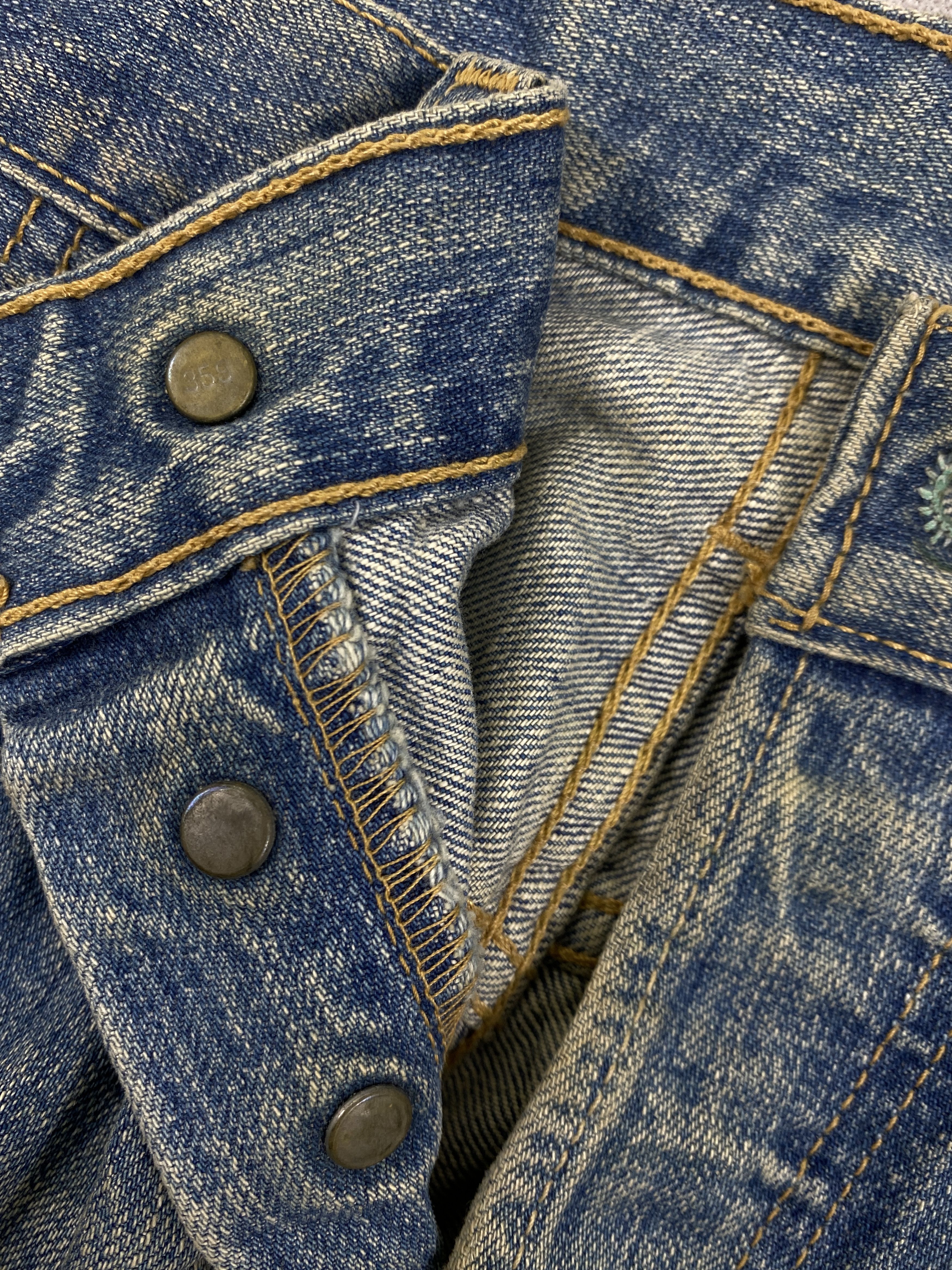 Levi's Distressed Blue Vintage Levi's 501 Jeans 32x31 Denim JN3482 Size US 32 / EU 48 - 6 Thumbnail