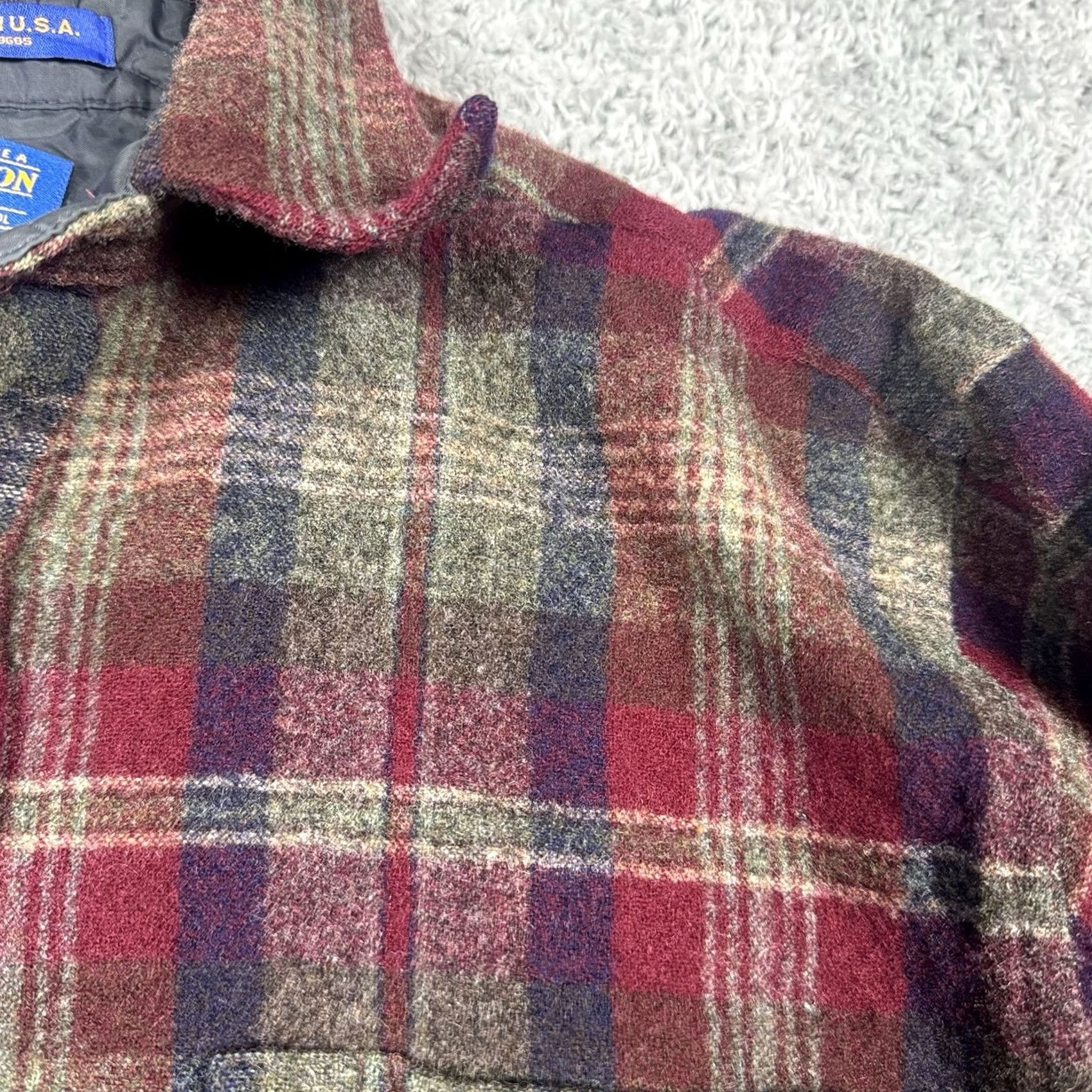 Pendleton Pendleton Shirt Men L Vintage Pure Virgin Wool Flannel Plaid Button-Up Long Sleeve Casual Workwear USA Made Size US L / EU 52-54 / 3 - 7 Thumbnail