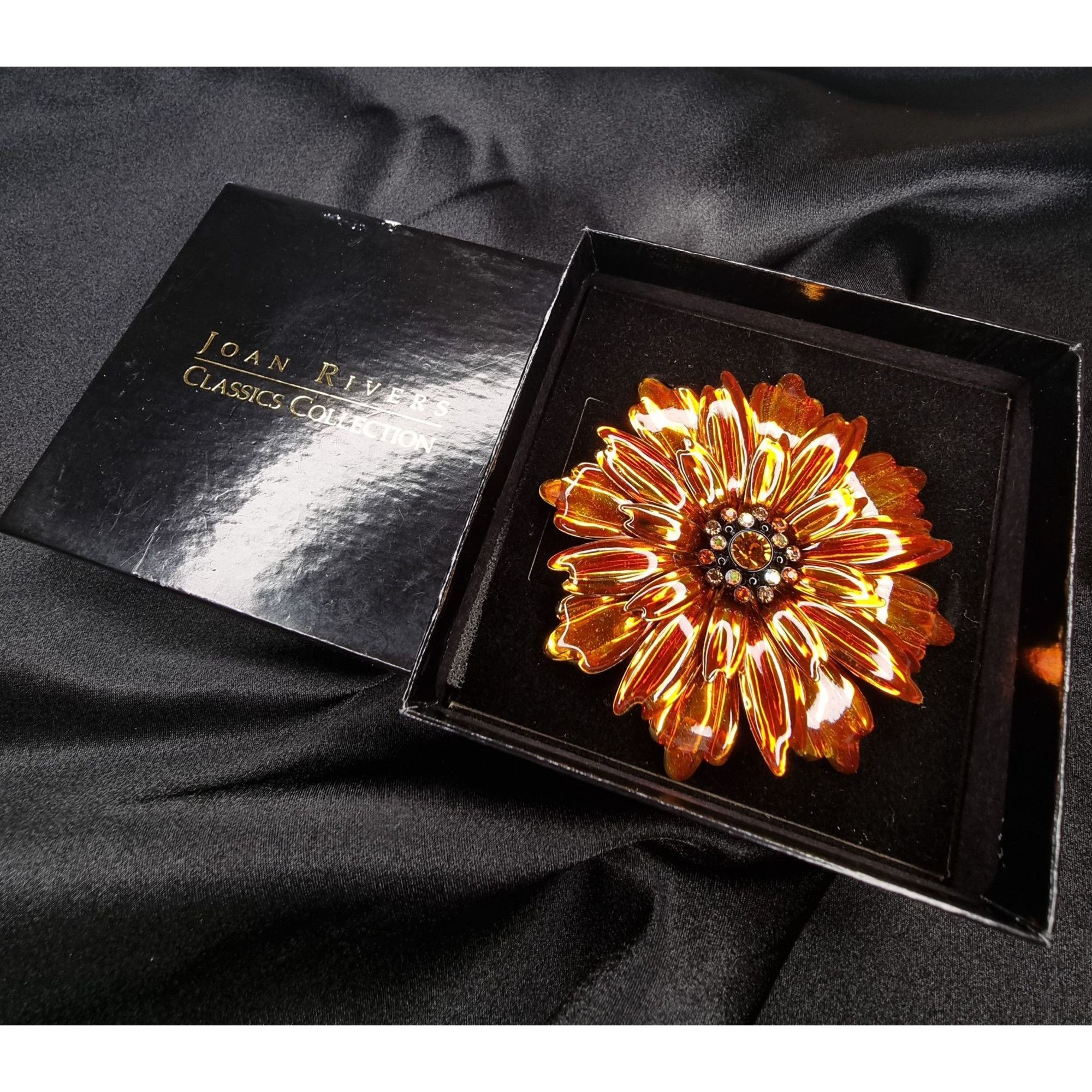 Joan Rivers Vintage Joan Rivers Classics Collection Amber Flower Brooch Size ONE SIZE - 2 Thumbnail