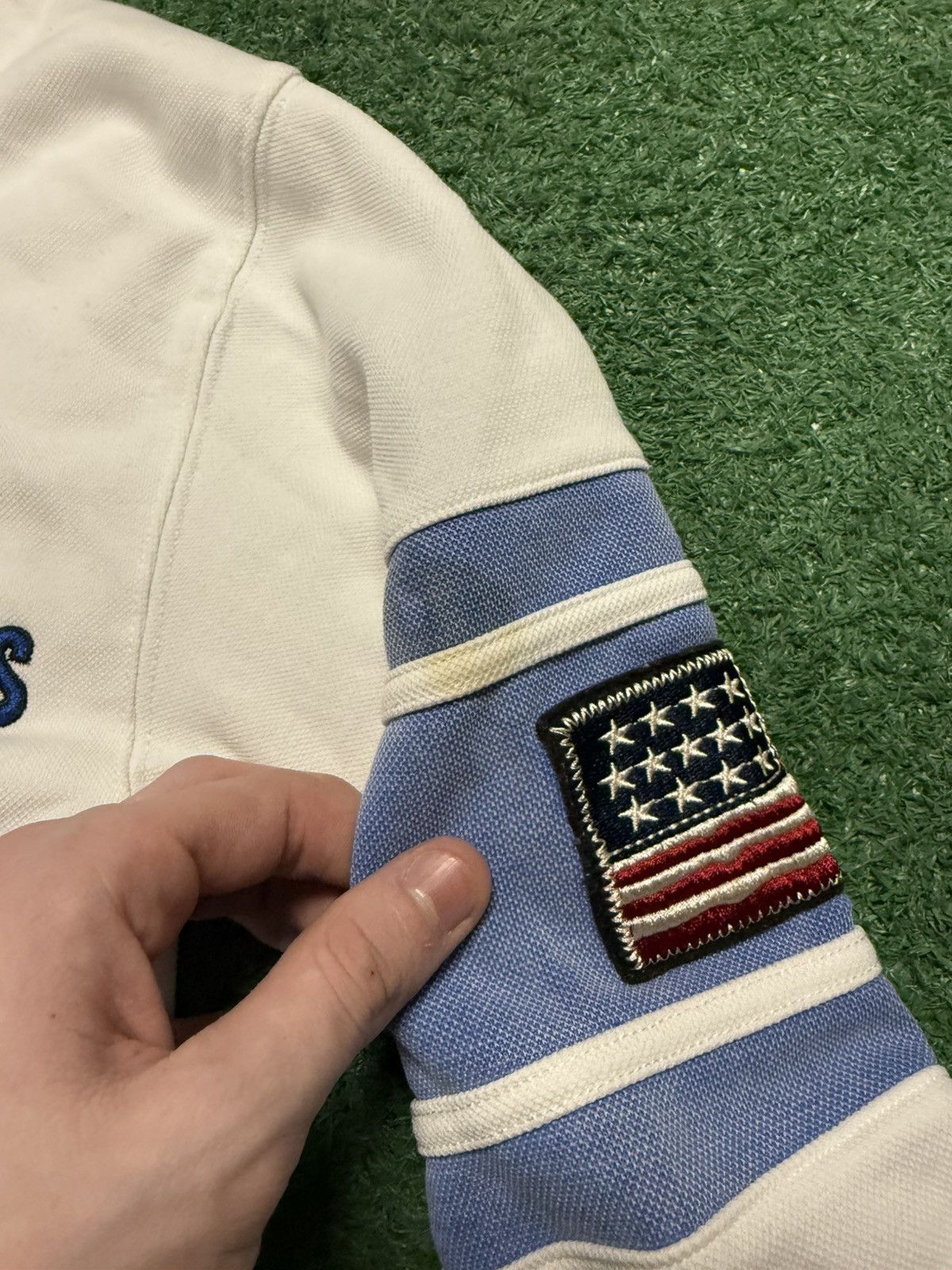 Vale Rare vale longsleeve rugby sized small Size US S / EU 44-46 / 1 - 3 Thumbnail