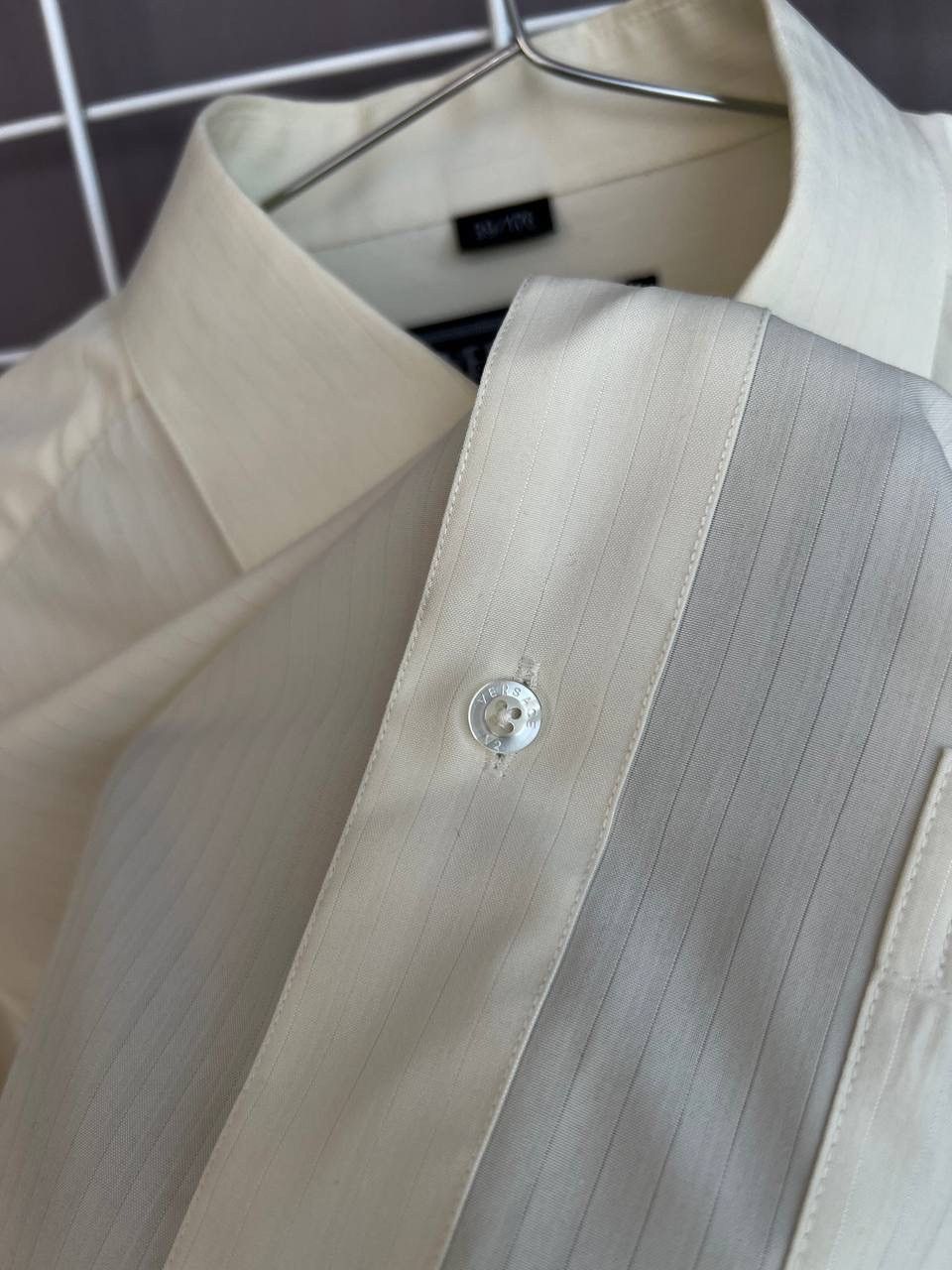 Versace Versace Classic V2 Button Shirt Men Size 39/176 M/L Vintage Size US M / EU 48-50 / 2 - 10 Thumbnail
