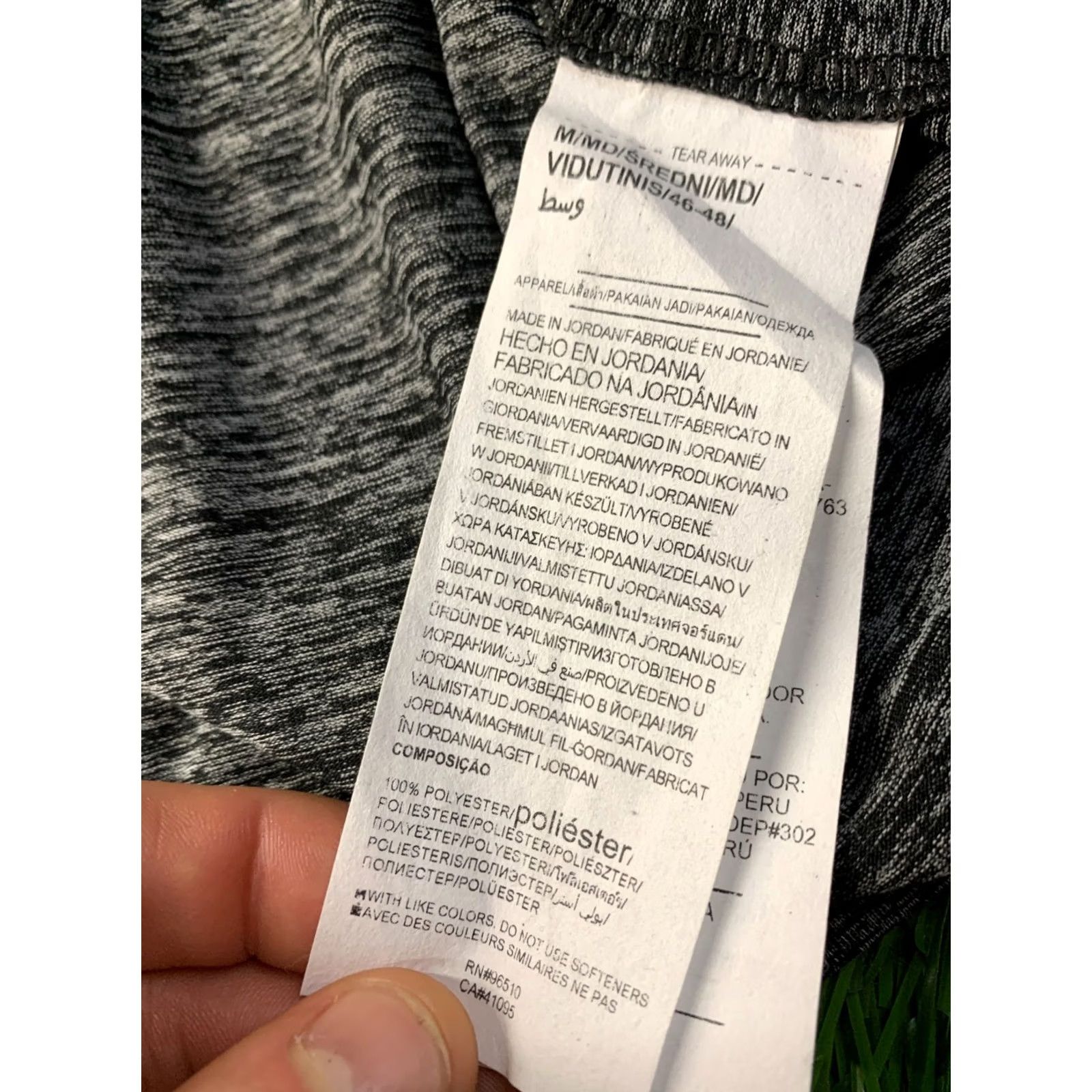 Under Armour UNDER ARMOUR HEATGEAR Vest Shirt 2023 Women M Gray and Black Sleeveless Tank Jersey Basic Style Size M / US 6-8 / IT 42-44 - 6 Thumbnail