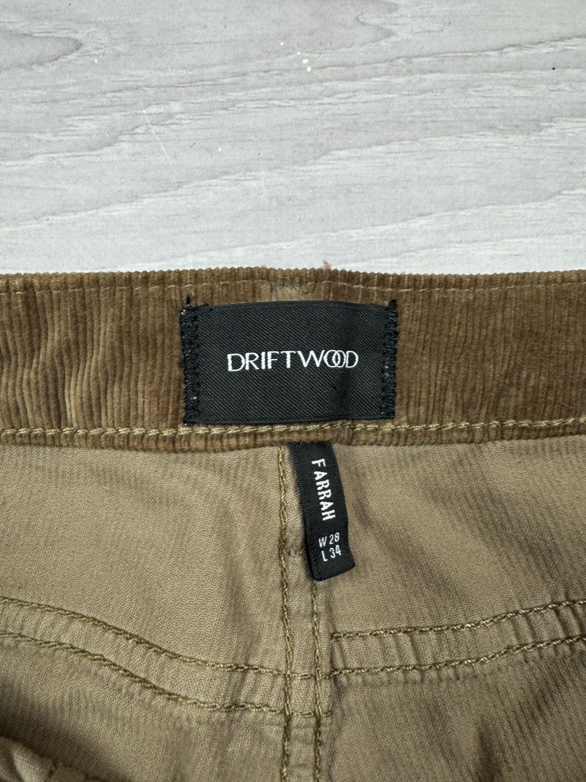 Other Driftwood Velvet Floral Embroidered Corduroy Flare Jeans Size 32" / US 10 / IT 46 - 11 Thumbnail