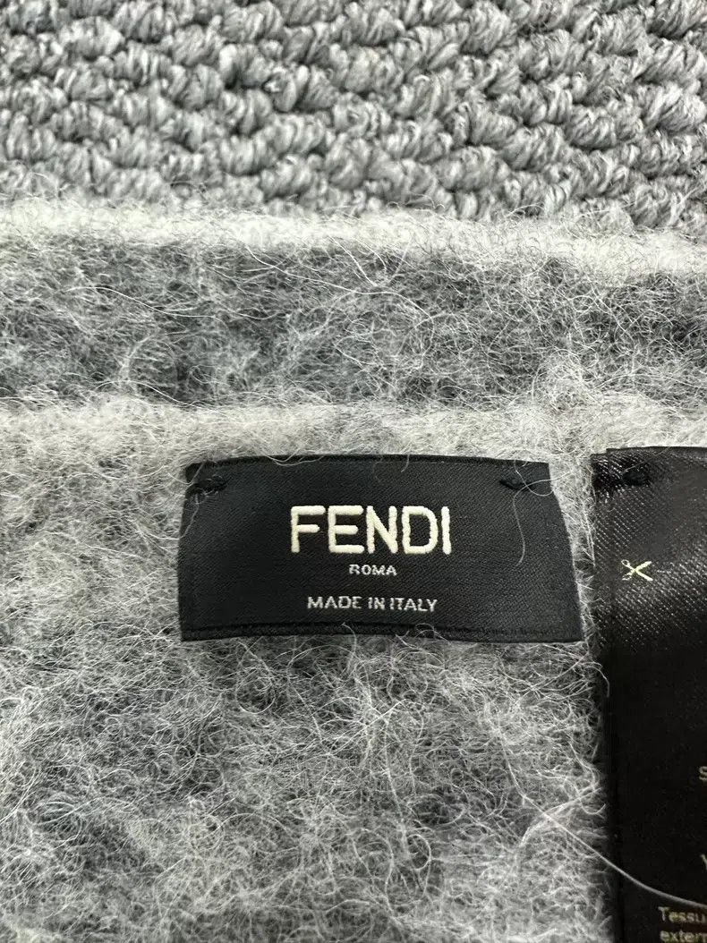 Fendi Fendi Gray Monogrammed Alpaca Wool Fringe Scarf Size ONE SIZE - 4 Thumbnail