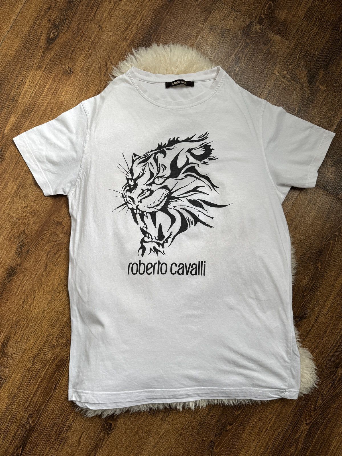 Roberto Cavalli Roberto Cavalli White Embellished Lion Crewneck T-Shirt Size US XXL / EU 58 / 5 - 2 Thumbnail