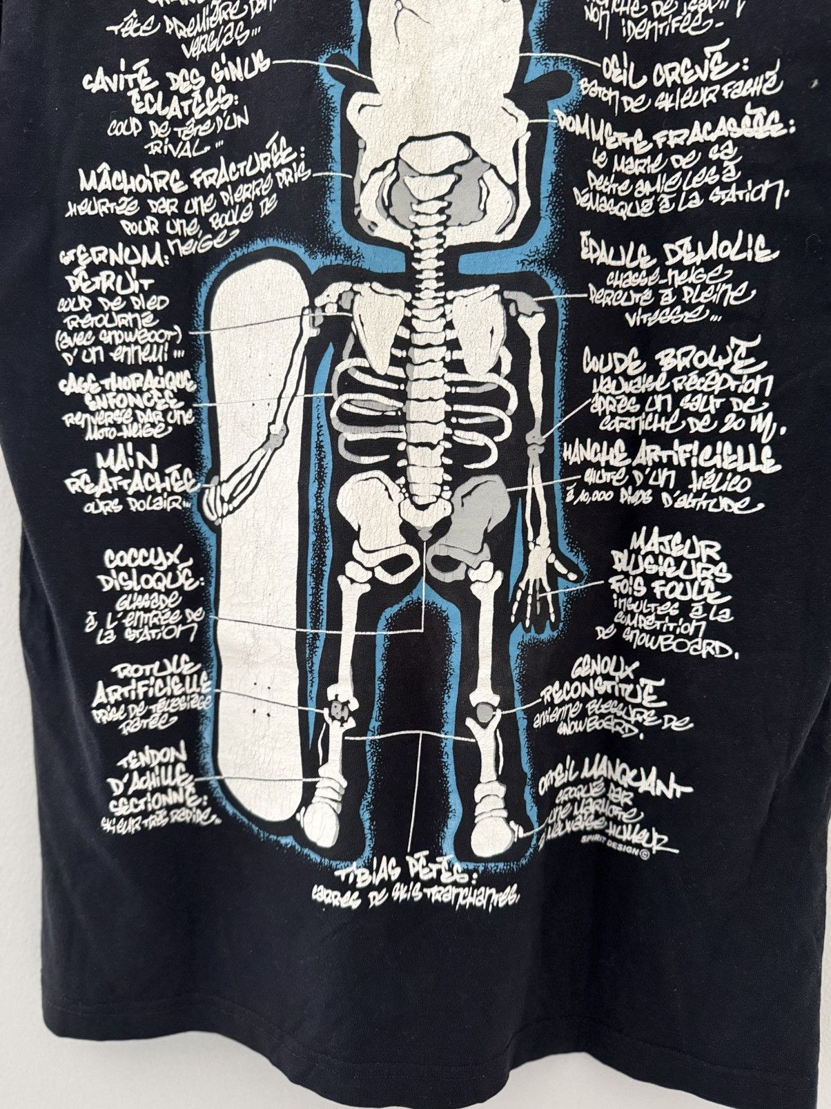 Vintage Vintage Skeleton Tee Guy Surf Skateboard Humor Y2K T shirt Size US S / EU 44-46 / 1 - 10 Thumbnail