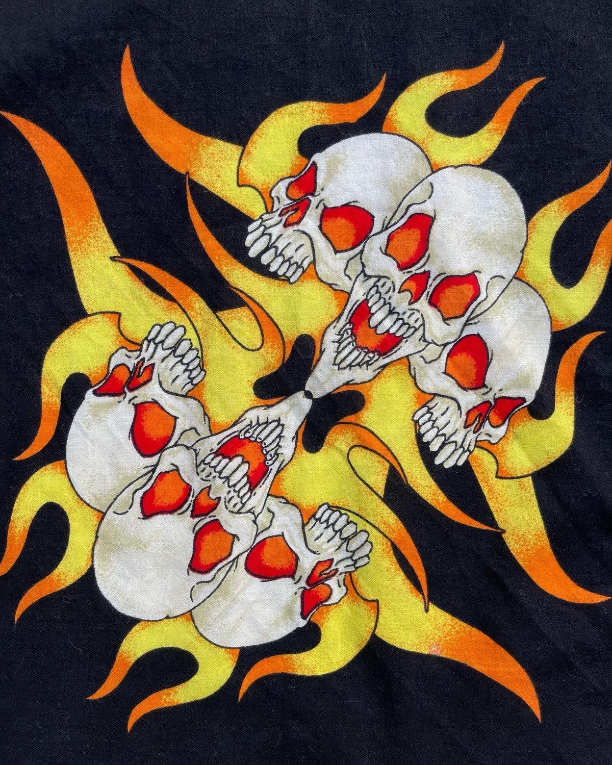 Vintage Vintage Bandanna with Sculls and Fires Size ONE SIZE - 4 Thumbnail