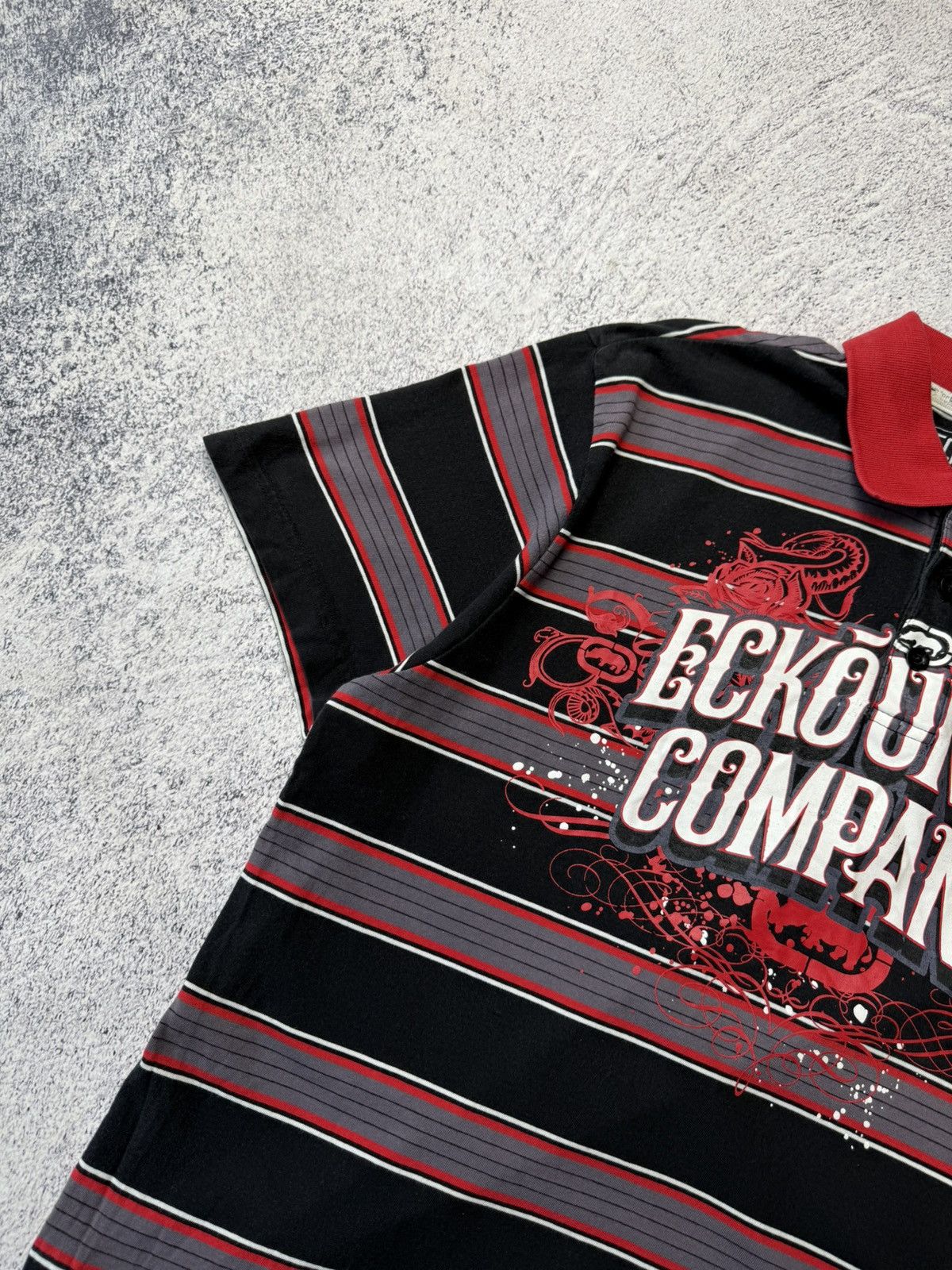 Ecko Unltd. VINTAGE Ecko Unltd Y2K Red Big logo Polo T-Shirt USA Size US L / EU 52-54 / 3 - 9 Thumbnail