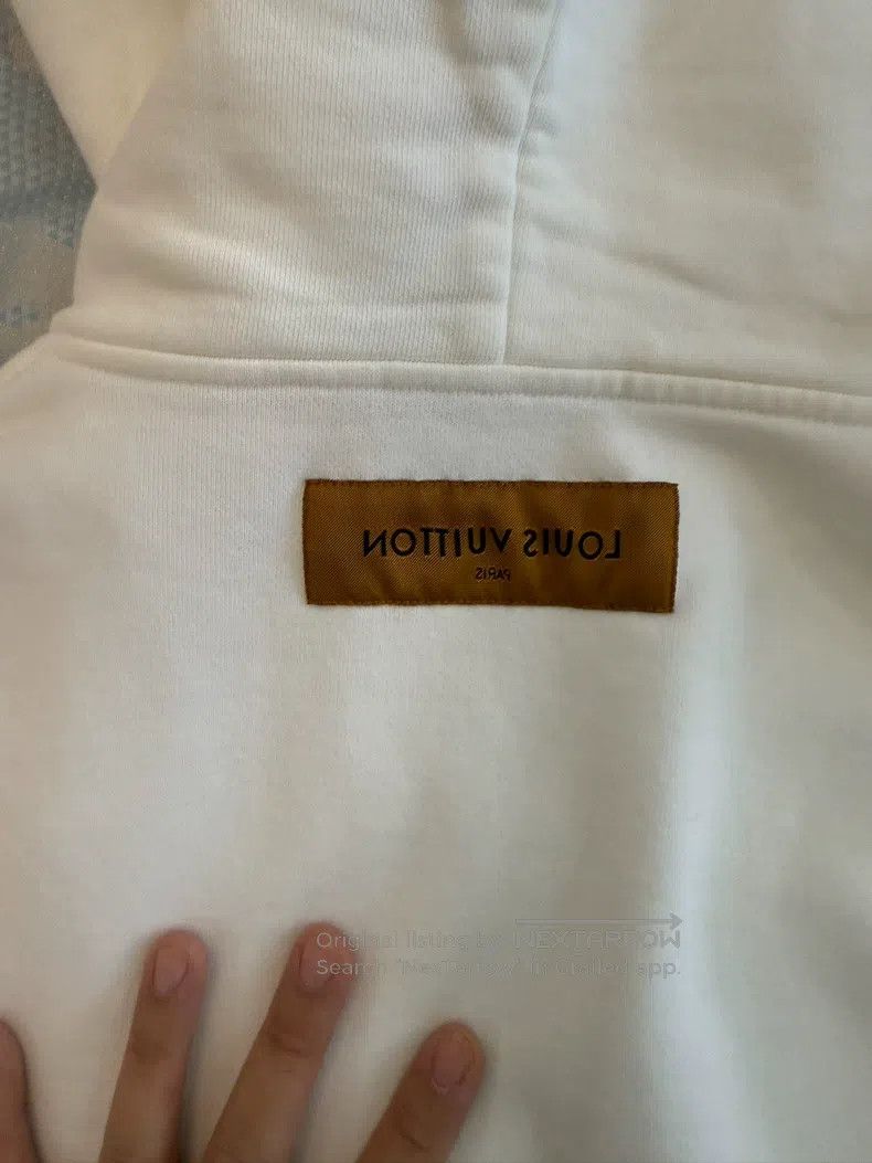 Louis Vuitton Louis Vuitton hoodie Size US M / EU 48-50 / 2 - 7 Thumbnail