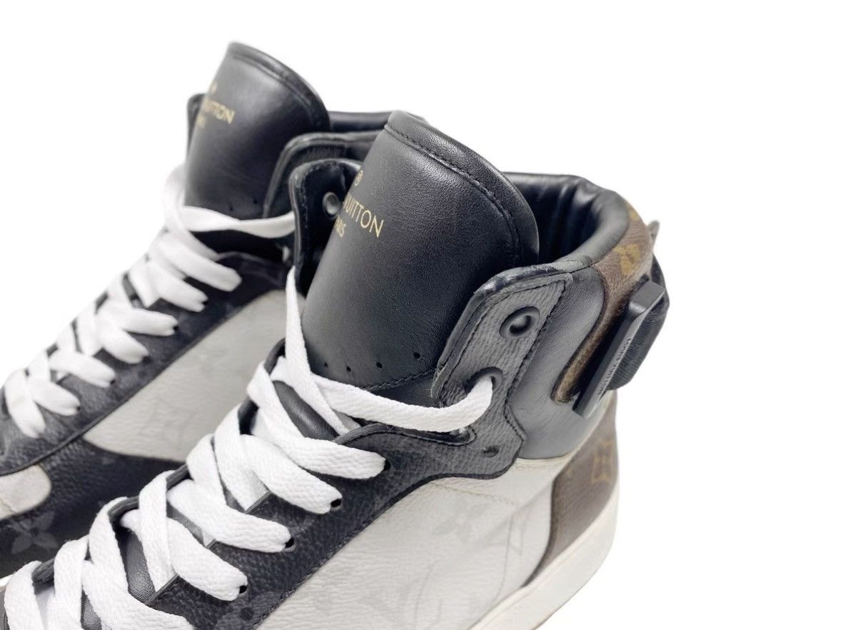 Louis Vuitton Louis Vuitton Rivoli Tri-Tone Monogram High-Top Sneakers J31 Size US 7 / EU 40 - 3 Thumbnail