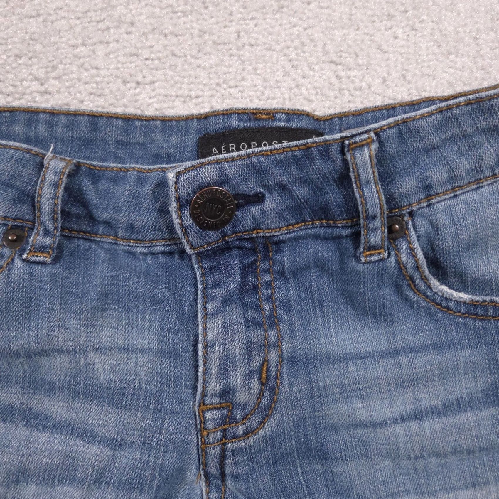 Aeropostale Aeropostale Shorts Womens 6 Blue Denim Embroidered Floral Cutoff Frayed Hem Size 28" / US 6 / IT 42 - 3 Thumbnail