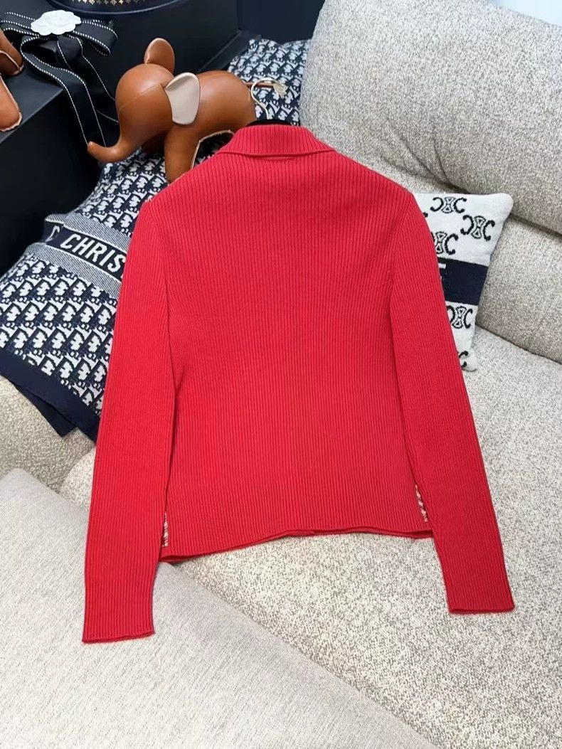 Chanel Chanel Ski series red plaid sweater jacket Size XS / US 0-2 / IT 36-38 - 2 Thumbnail