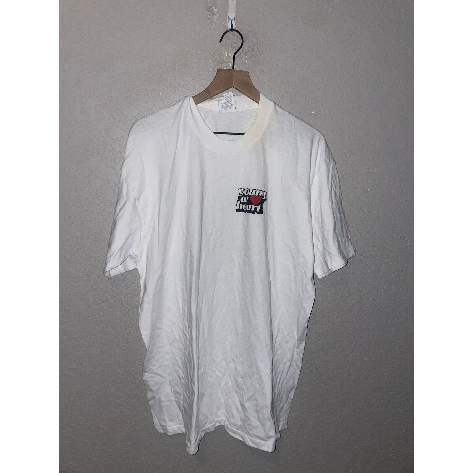 Jerzees Vintage Young At Heart Shirt Yellowed Collar VTG 90s Large Size US L / EU 52-54 / 3 - 1 Thumbnail