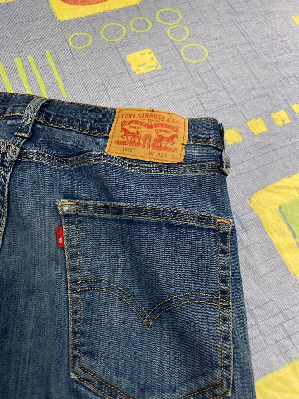 Levi's Vintage Levis 502 Jeans Mens Denim Size US 31 - 21 Thumbnail