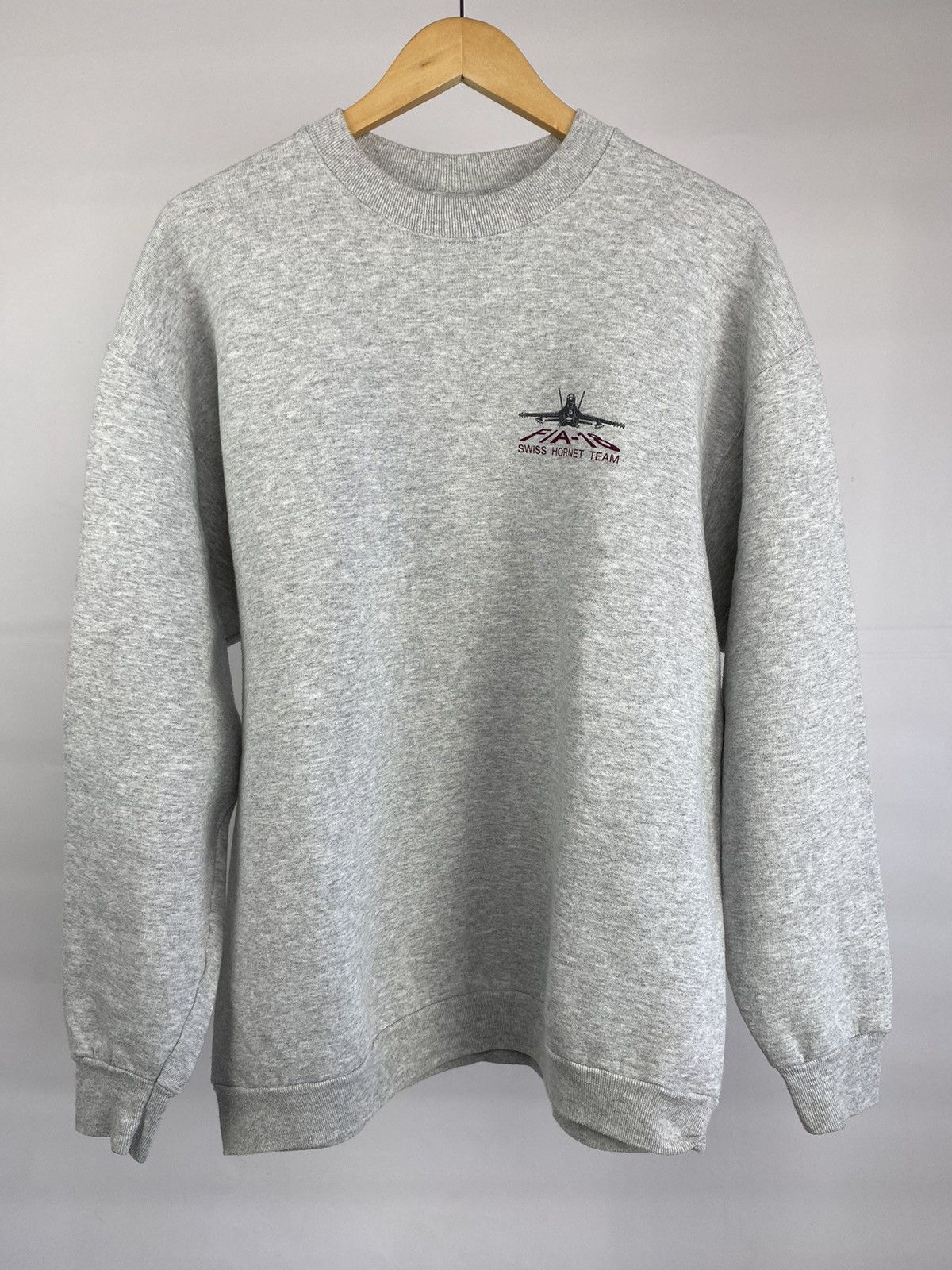 Fruit Of The Loom × Vintage Vintage 90s Swiss Hornet Team F/A-18 Fighter Jet Sweatshirt Size US L / EU 52-54 / 3 - 2 Thumbnail