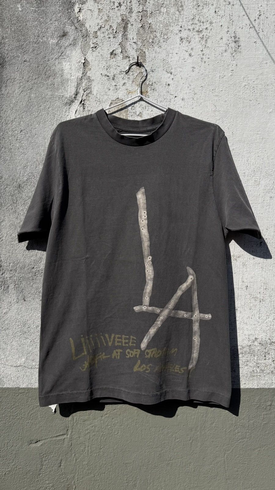 Travis Scott Vtg Travis Scott Utopia Circus Maximus L.A. Exclusive Tee S Size US S / EU 44-46 / 1 - 9 Thumbnail