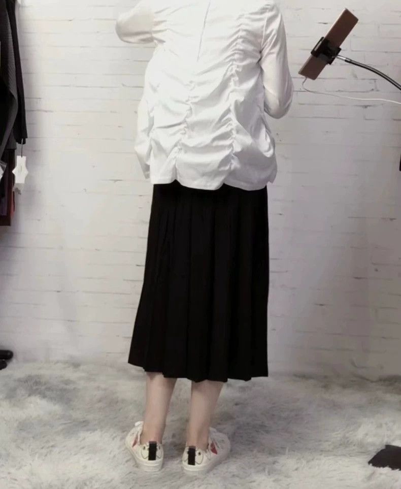 Comme des Garcons Comme Des Garcons Pleated Crew Neck Top Size M / US 6-8 / IT 42-44 - 4 Thumbnail