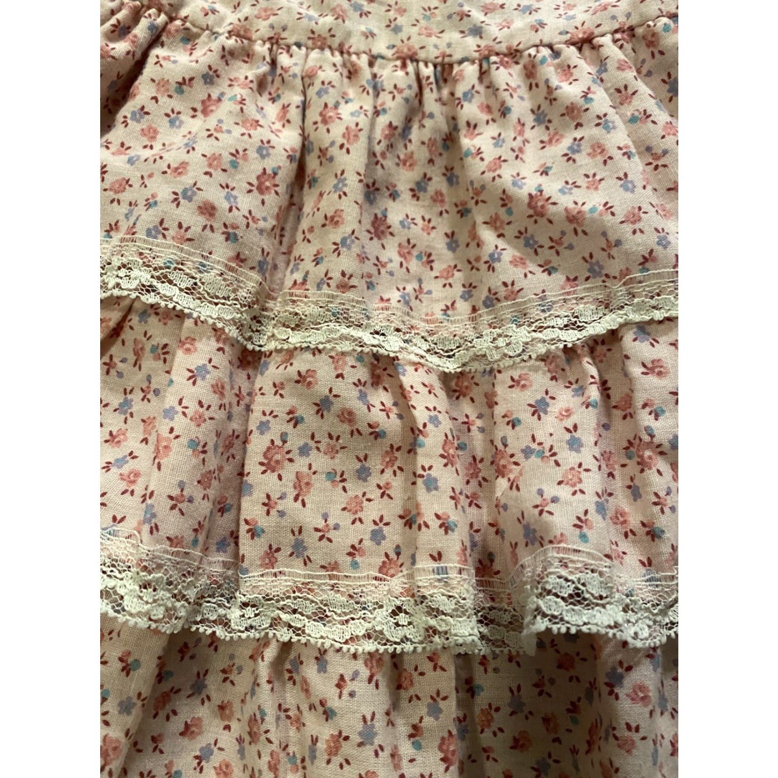 Sears VINTAGE Sears Pioneer Farm Dress Little Girls Floral & Lace Size L 24 Month Pink 1970s Size ONE SIZE - 5 Thumbnail