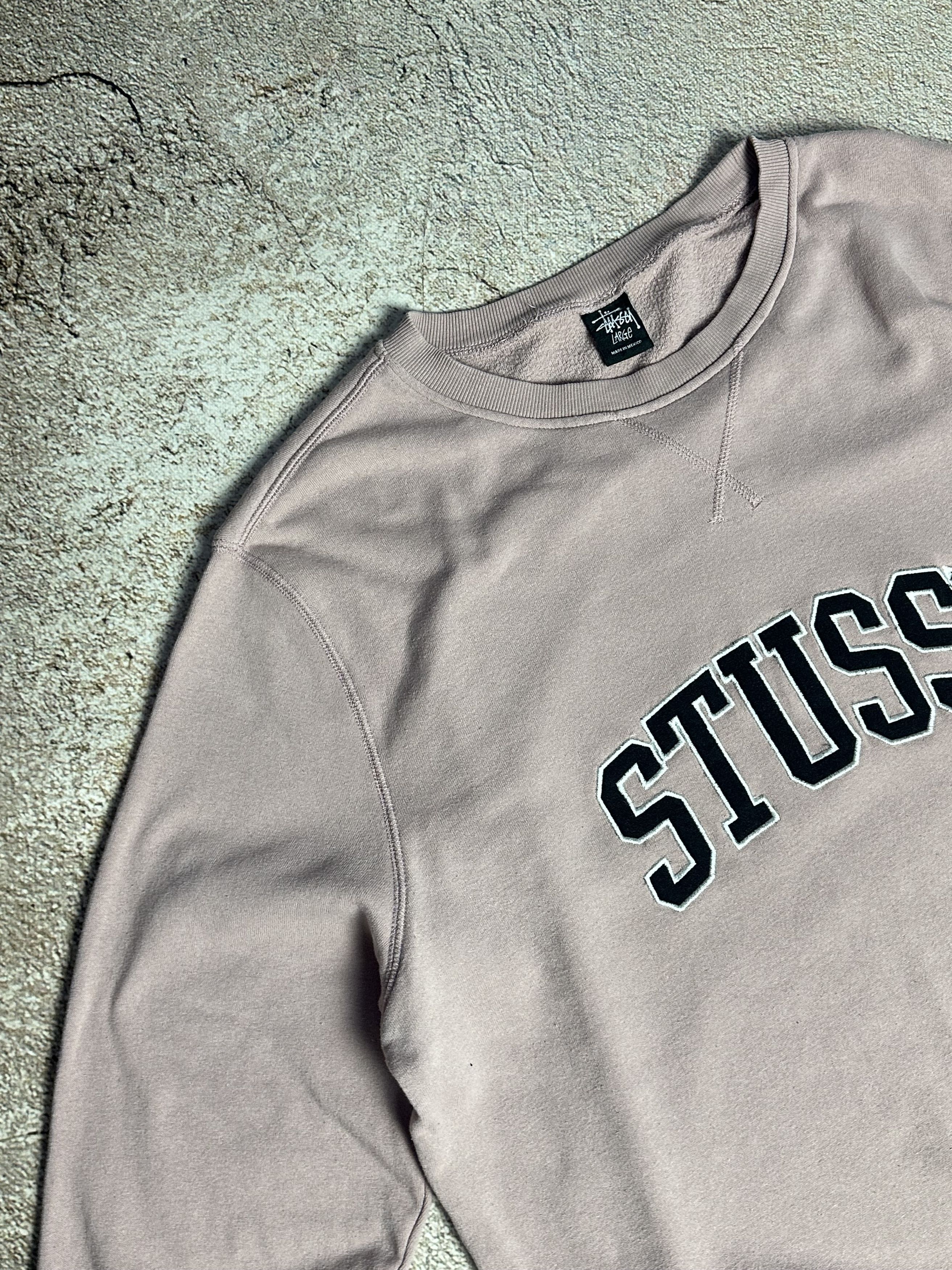 Stussy × Vintage Vintage sweatshirt stussy big logo boxy fit Size US L / EU 52-54 / 3 - 4 Thumbnail