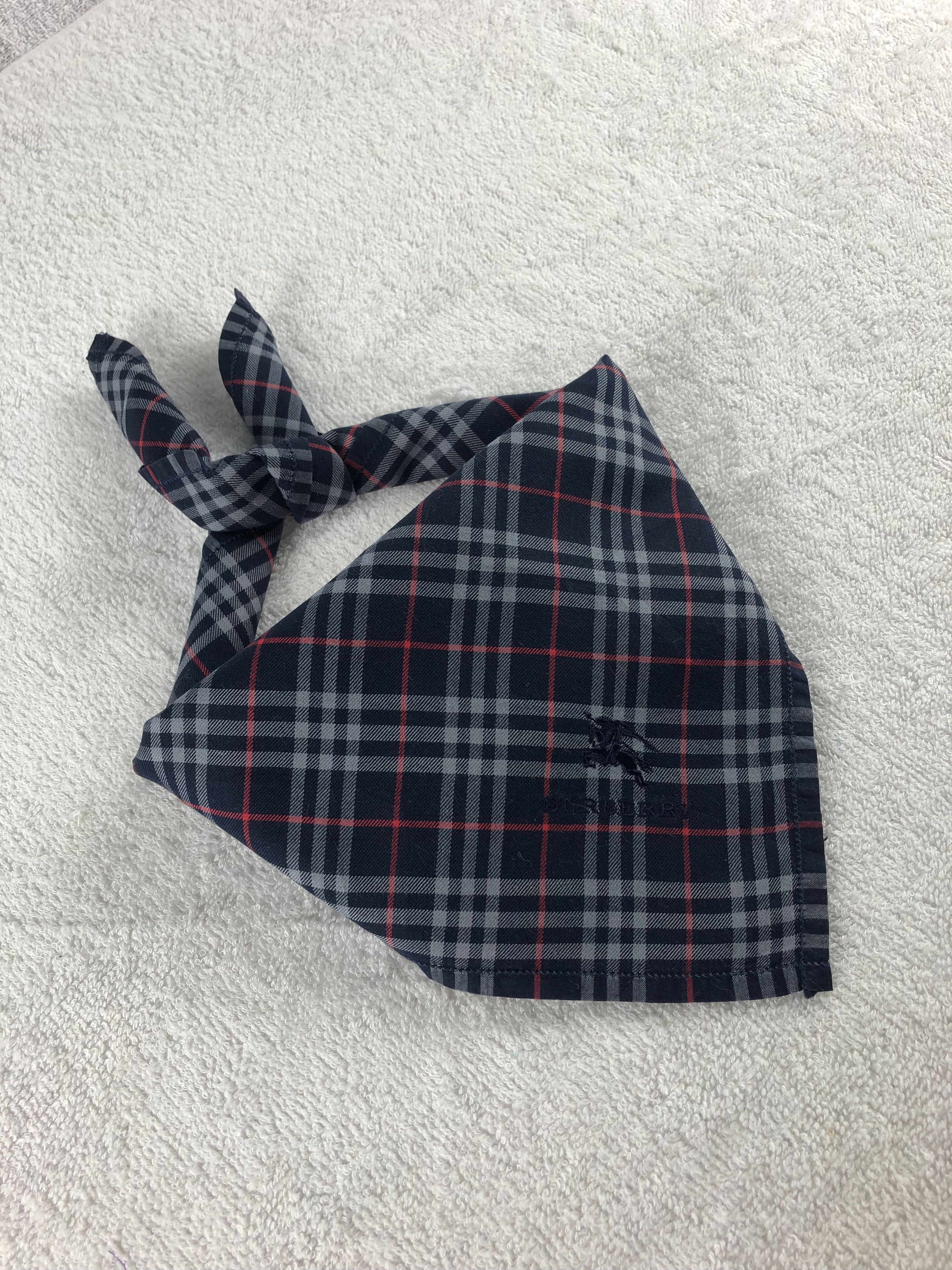 Burberry Burberry Handkerchief / Bandana / Neckerchief Size ONE SIZE - 2 Thumbnail