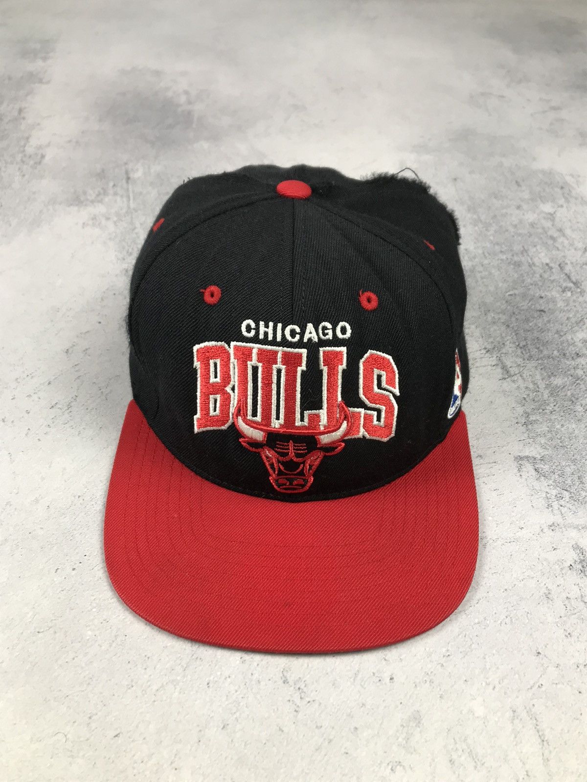 NBA × Vintage Vintage Chicago Bulls Mitchell Ness Jordan Wool Hat Cap Size ONE SIZE - 2 Thumbnail