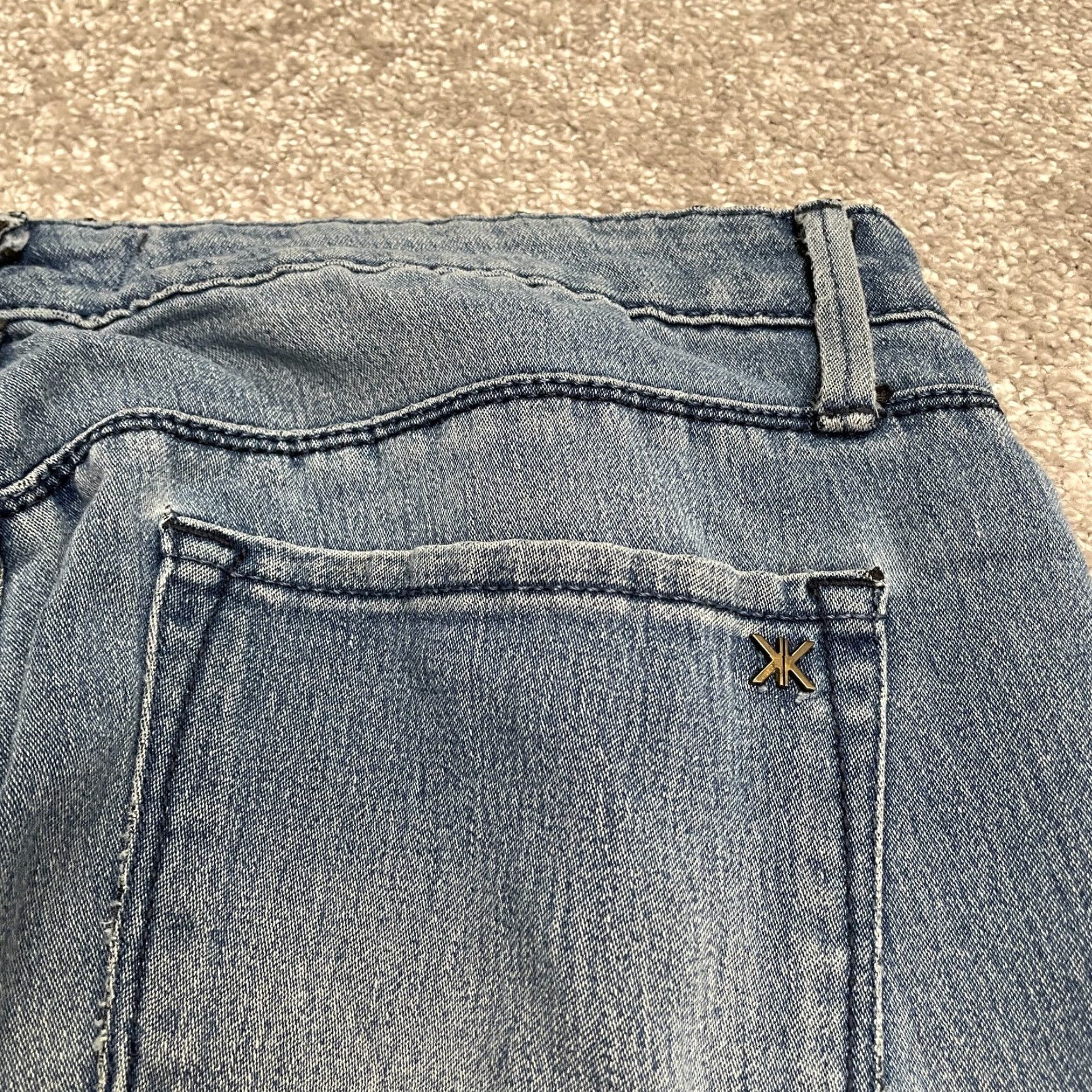 Denime Kardashian Kardashian Kourtney Jegging Denim Jeans Blue Medium 31x29 Womens Regular Jeans, 5-Pocket Design, Ballpark? (Oops) Size 32" / US 10 / IT 46 - 5 Thumbnail