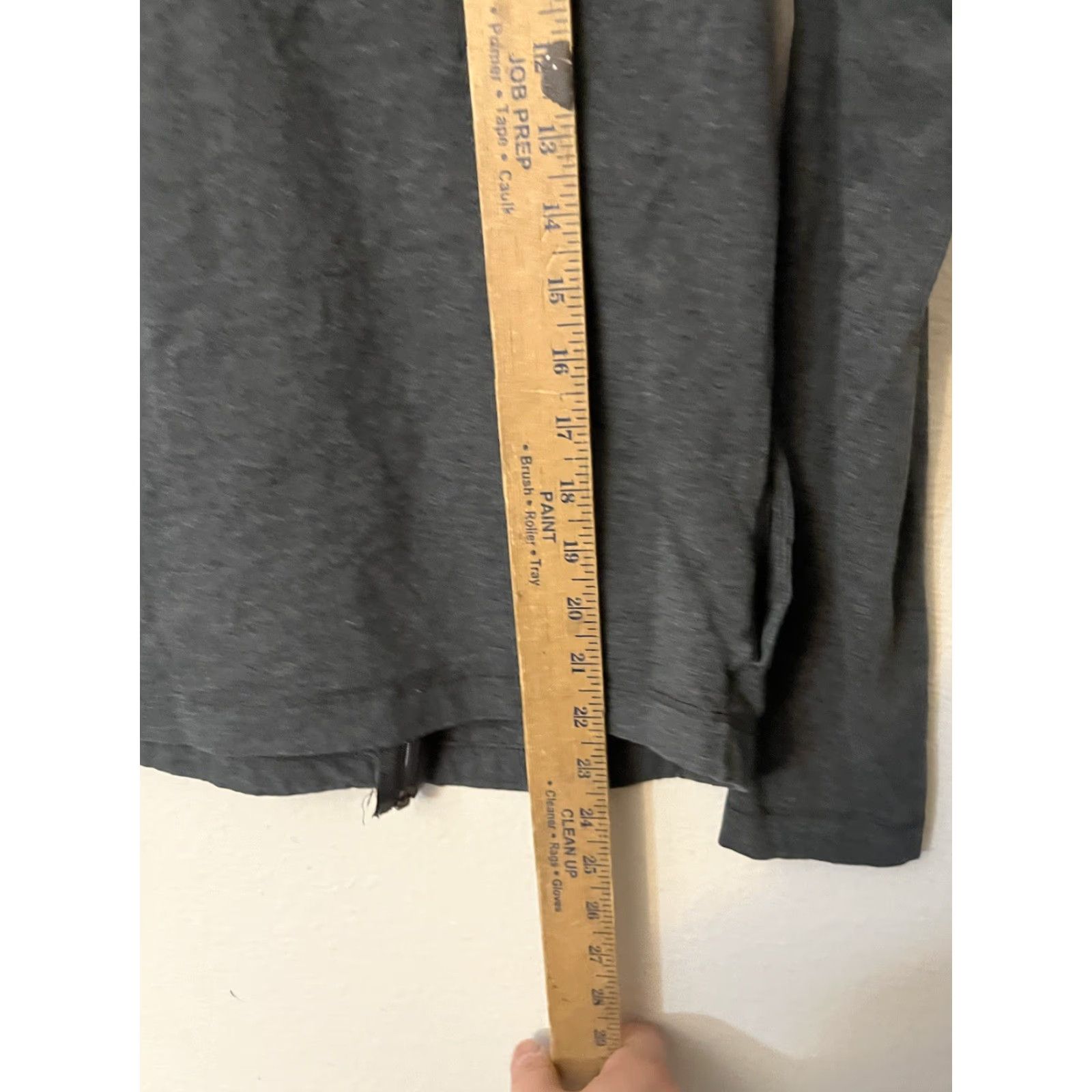 New Balance New Balance Track Jacket Womens Size S Gray Full Zip Pockets Mock Neck Running Jogging Activewear Slim fit? No, Regular Pockets Size S / US 4 / IT 40 - 4 Thumbnail