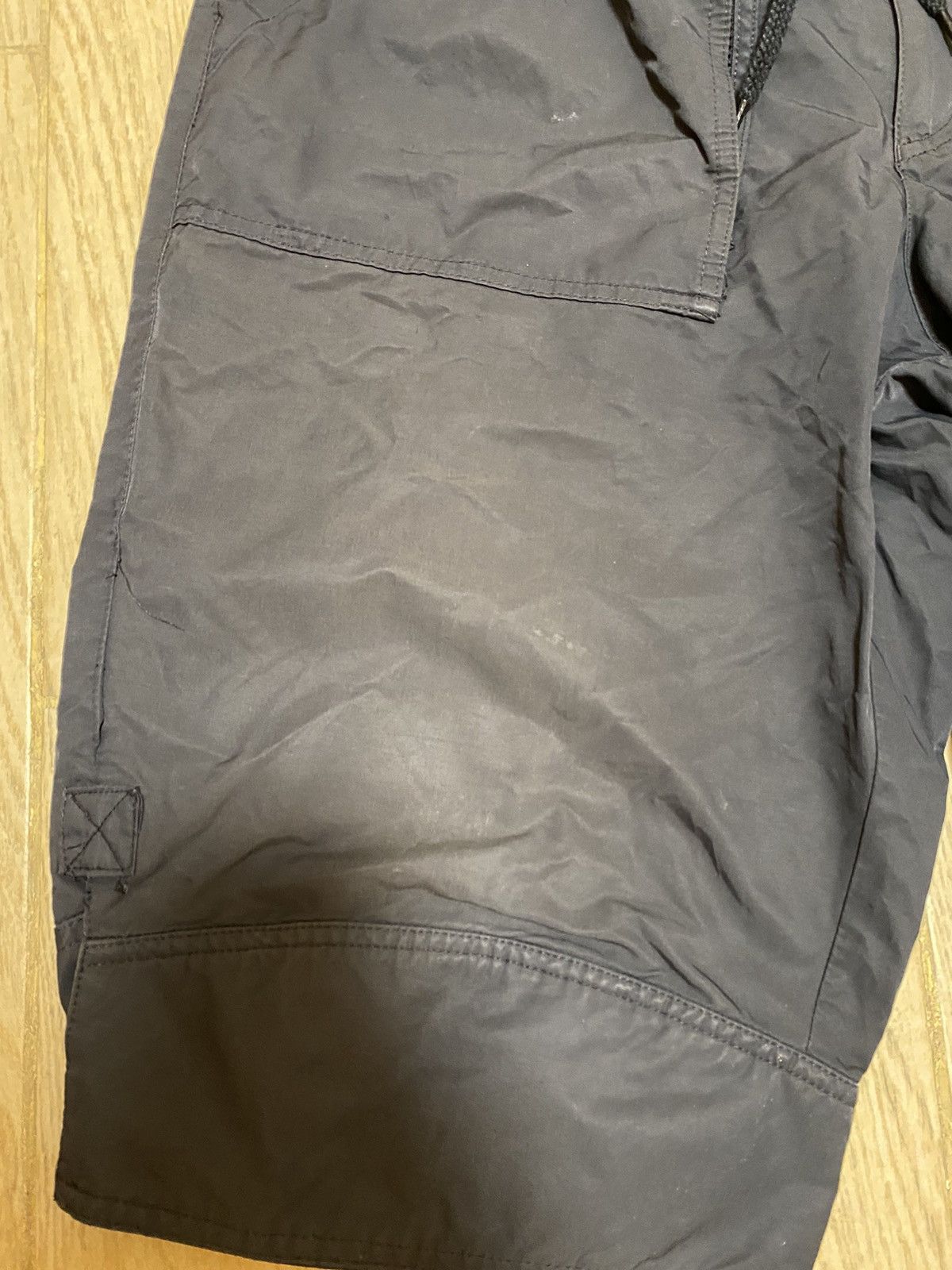 Nike × Vintage Nike vintage distressed shorts Size US 34 / EU 50 - 4 Thumbnail