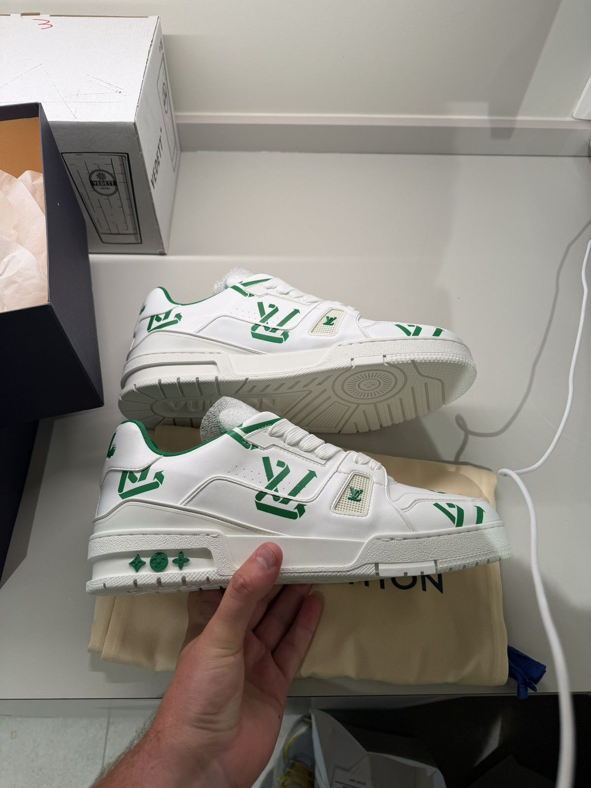 Louis Vuitton Louis vuitton trainer recyled LV logo Size US 7 / EU 40 - 4 Thumbnail