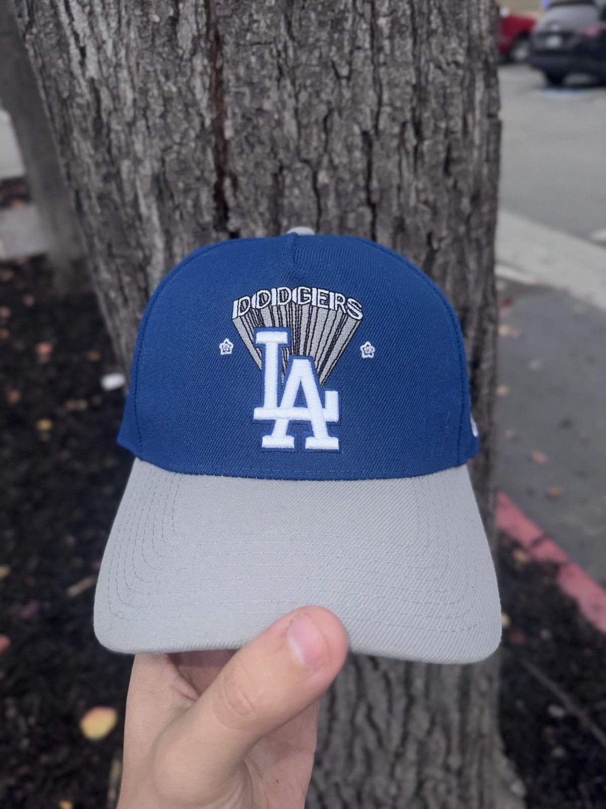 Other Mitchell & Ness X Topps Los Angeles Dodgers Snapback Size ONE SIZE - 1 Thumbnail