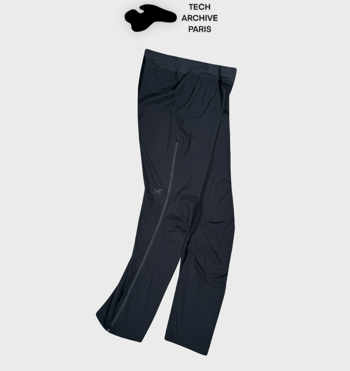 Arc'teryx × Veilance Recent Arc’teryx lightweight technical hiking trousers Size 26" / US 2 / IT 38 - 1 Thumbnail