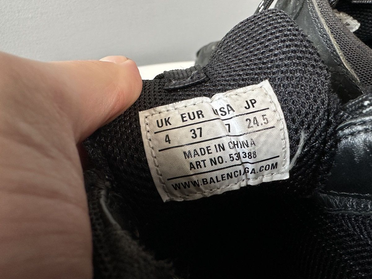 Balenciaga BALENCIAGA Triple S Women’s Sneakers Black EU 37 US 7 Shoes Size US 7 / IT 37 - 14 Thumbnail