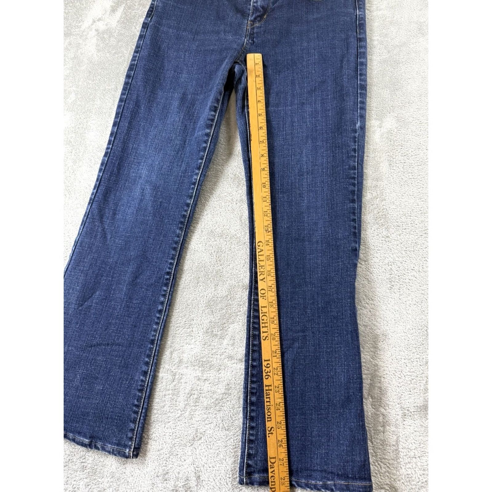 Levi's Levi's San Francisco Women's Demi Curve Boot Cut Blue Denim Jeans Sz 8/29 Junior Regular 5-Pocket Size 30" / US 8 / IT 44 - 3 Thumbnail