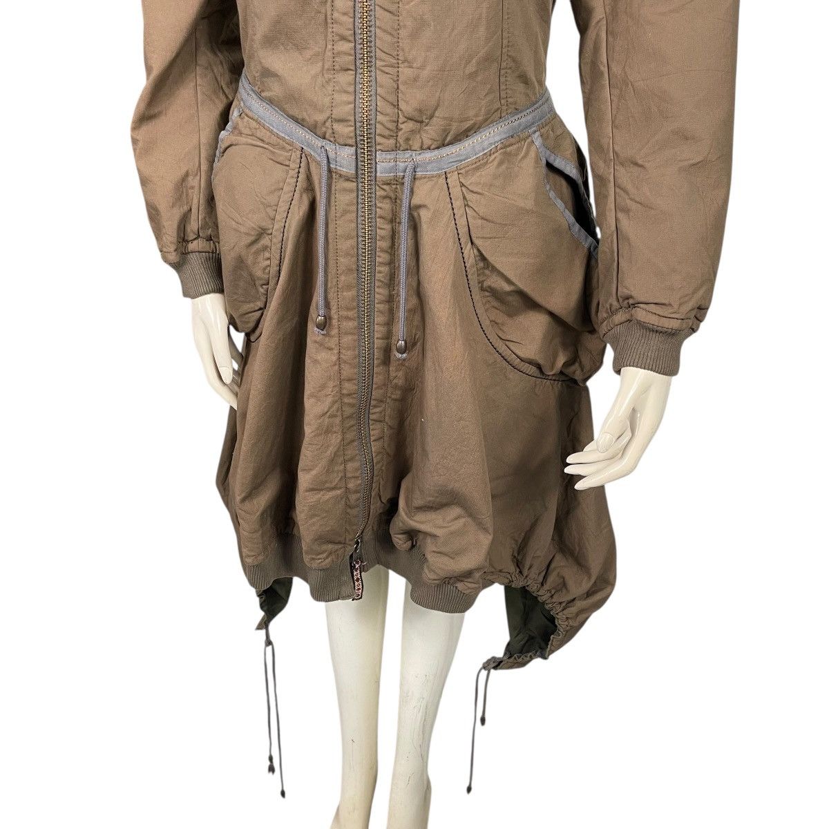Marithe + Francois Girbaud Marithe Francoise Girbaud Parachute Bondage Hooded Parka Size S / US 4 / IT 40 - 8 Thumbnail