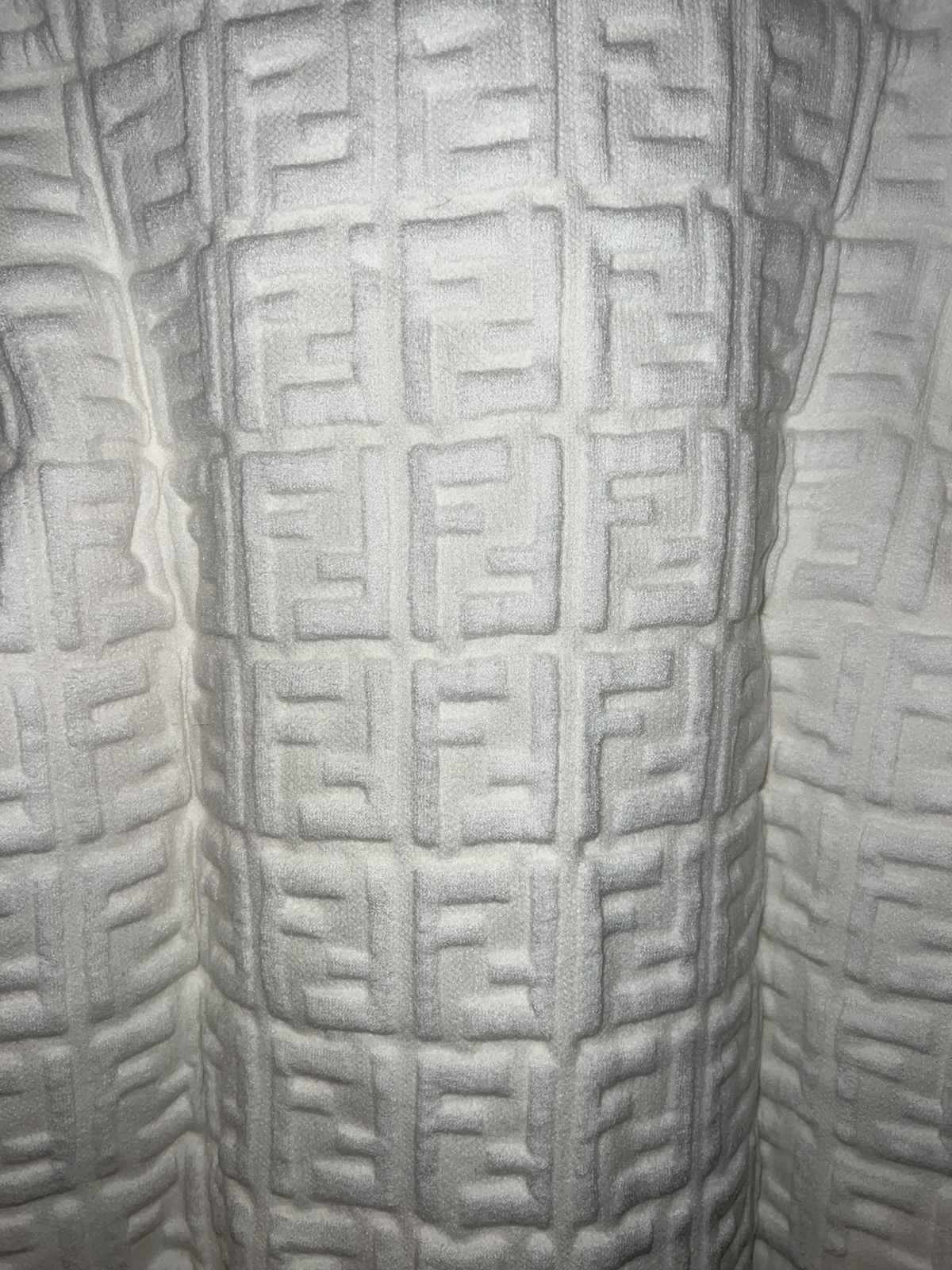 Fendi Fendi Embossed FF Logo Sweatshirt Size US L / EU 52-54 / 3 - 5 Thumbnail