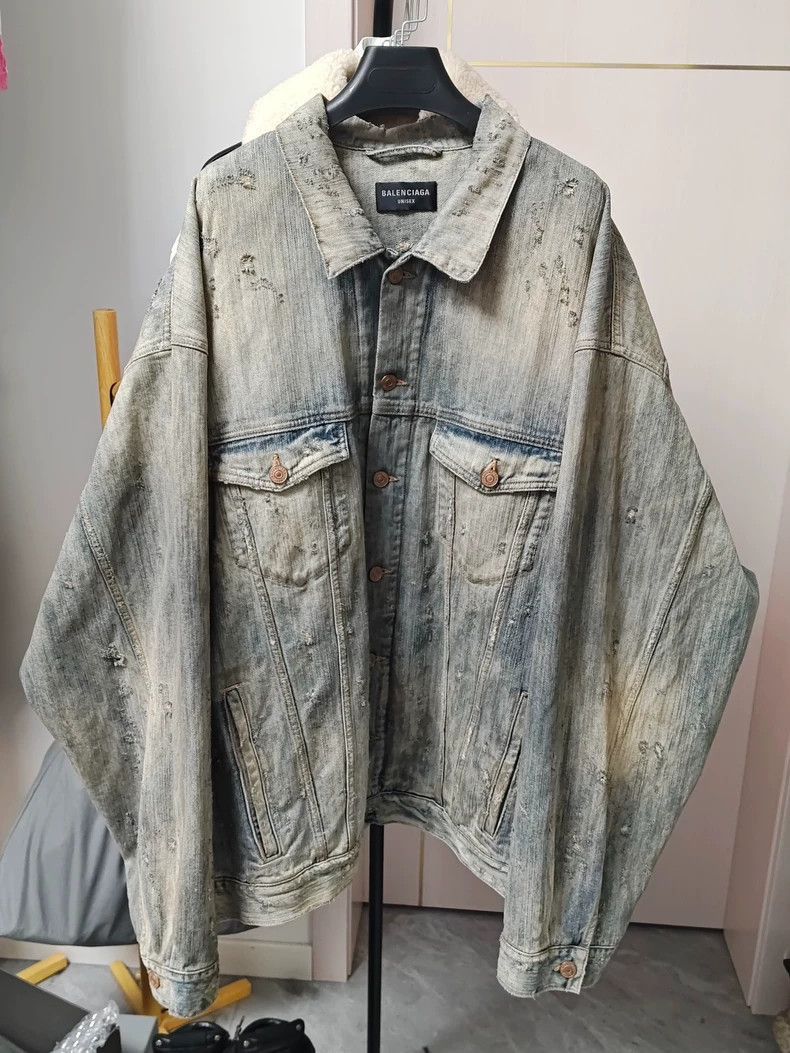 Balenciaga Balenciaga Balenciaga 23SS Distressed Denim Jacket-2506 Size US M / EU 48-50 / 2 - 2 Thumbnail